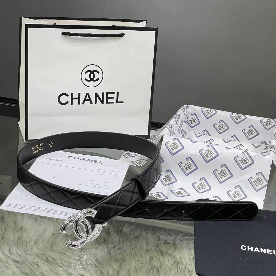 Ch**el Red Patent Leather CC Logo Belt