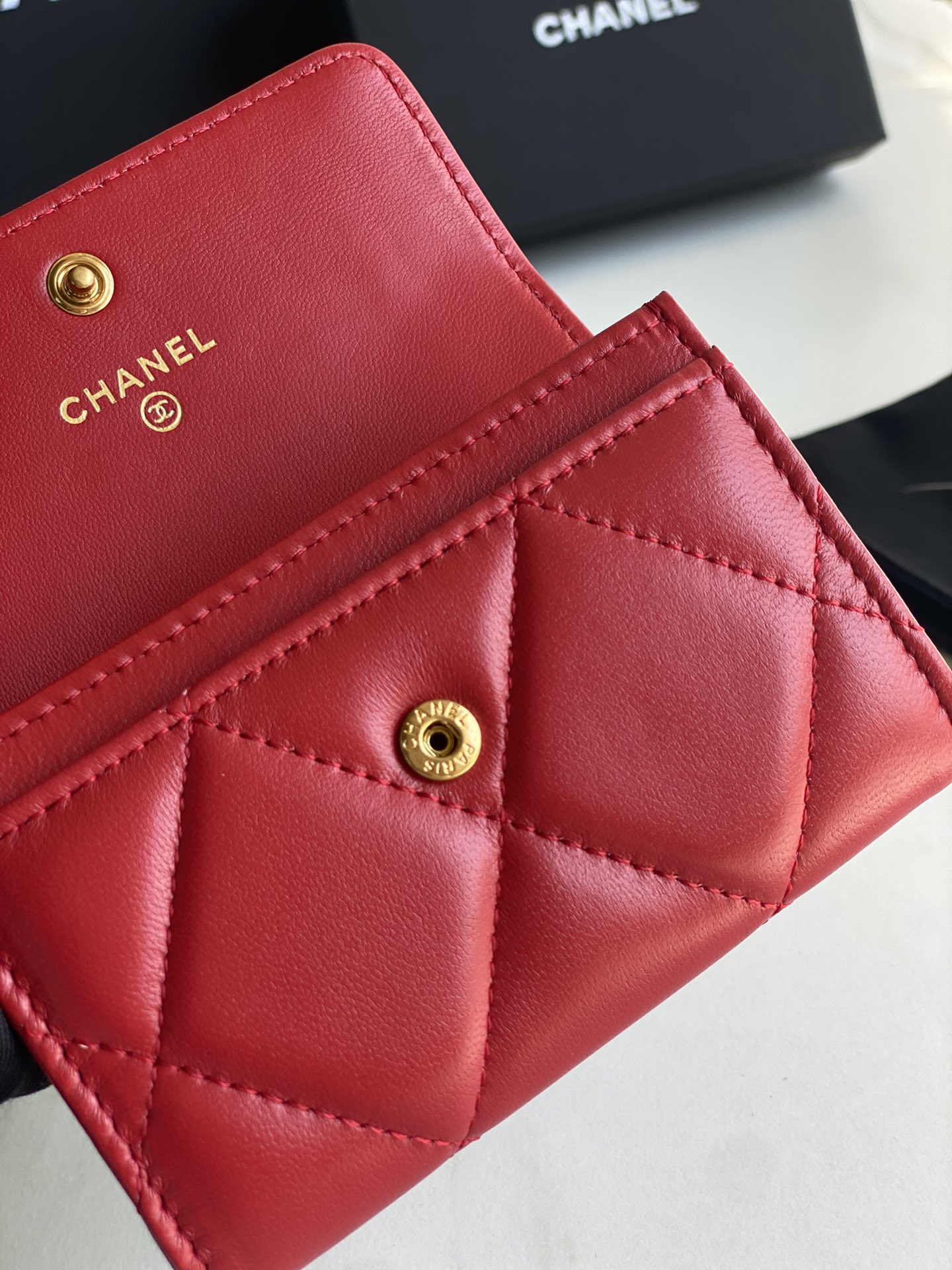 Ch**el 19 FLAP CARD HOLDER