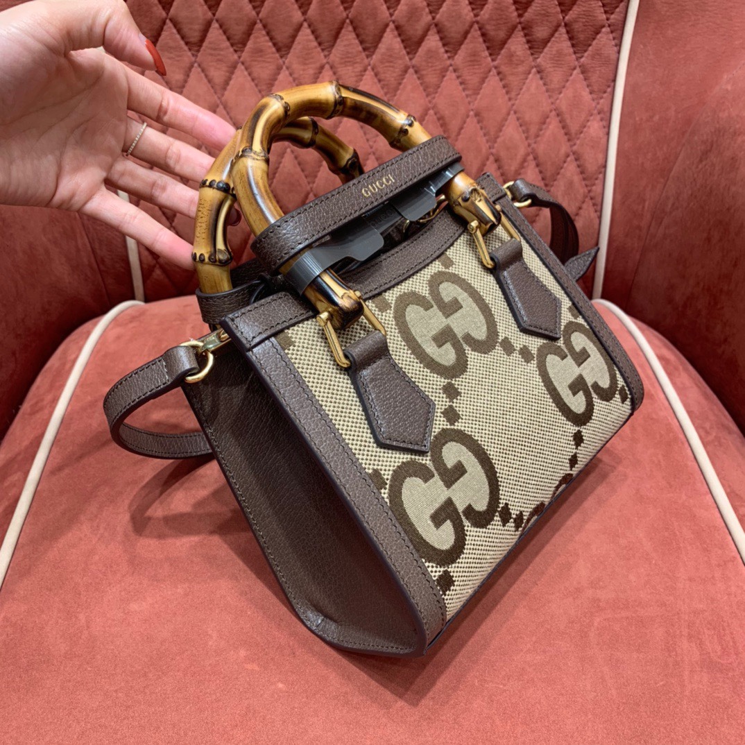 Gv*c1 Diana Tote bag