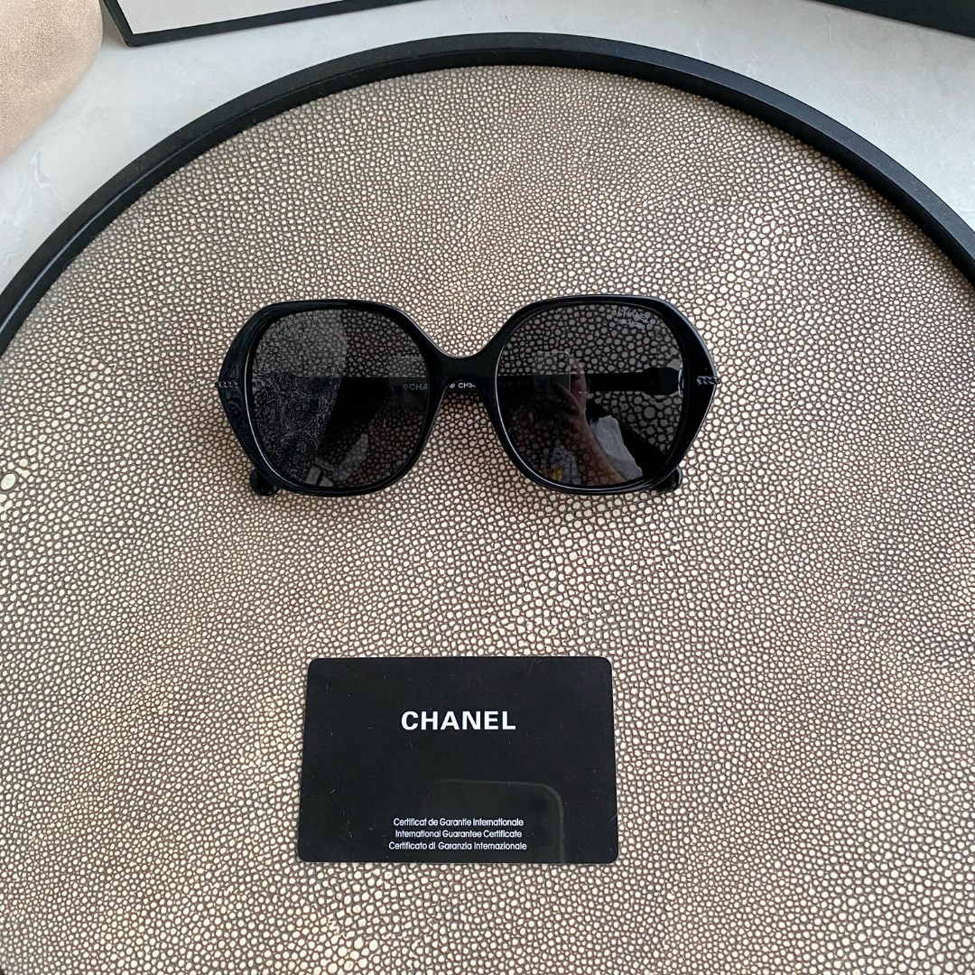 Round Sunglasses