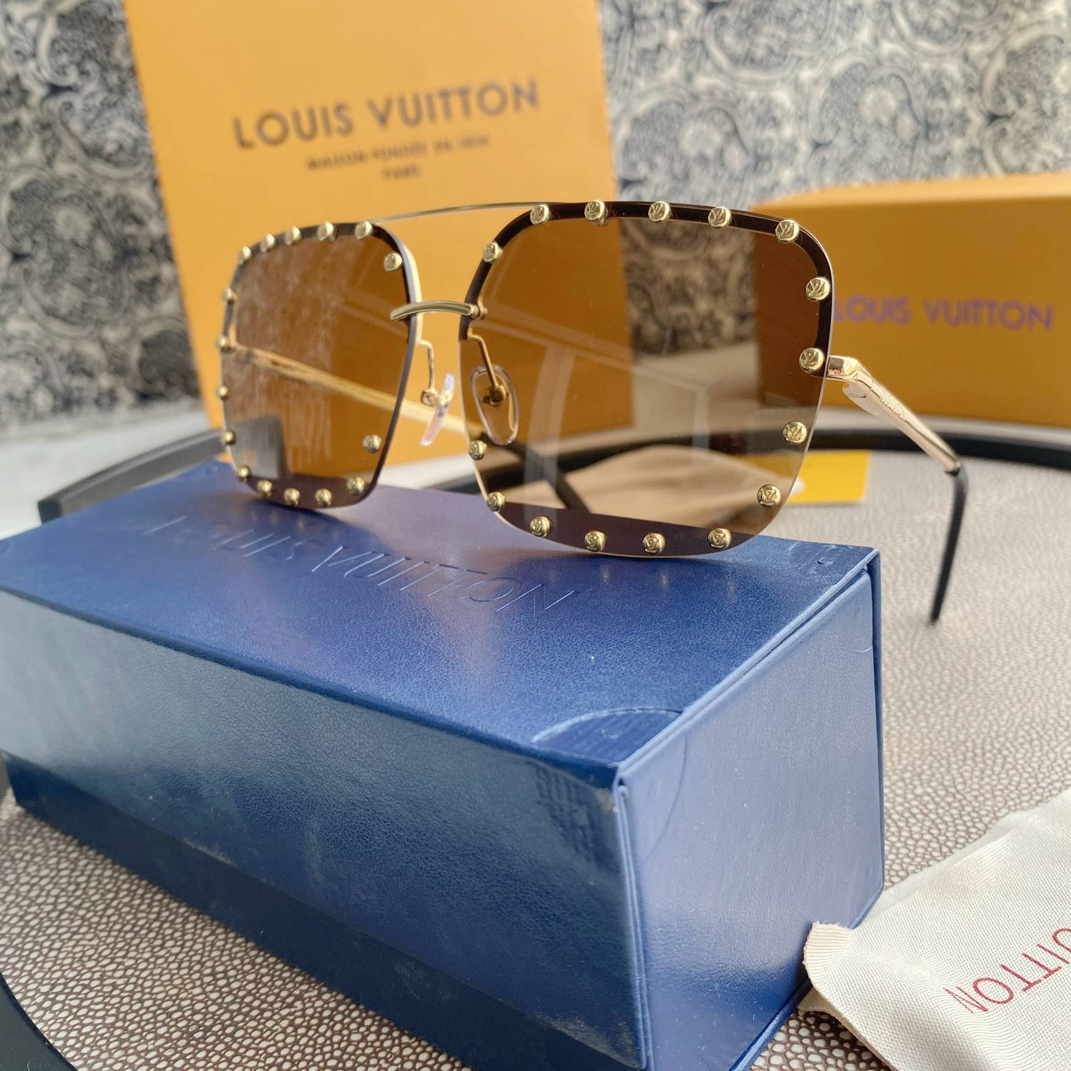 New D1am0nd Inlaid Women’s Flat Mirror Anti Blue Mirror Computer Goggle Play Phone Eye Protection