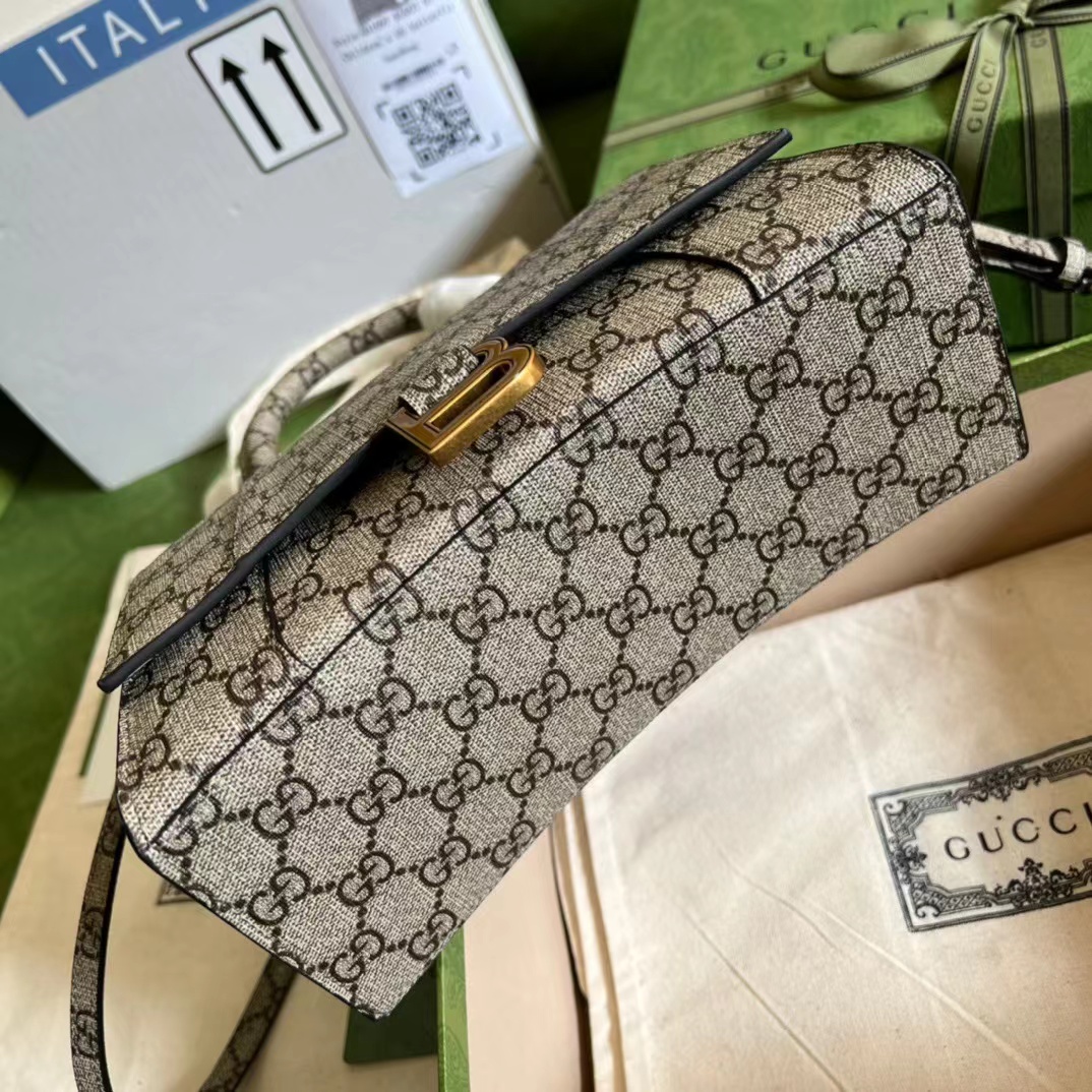Gvc*1 X Ba1en*iaga THE HACKER PROJECT SMALL HOURGLASS BAG BEIGE