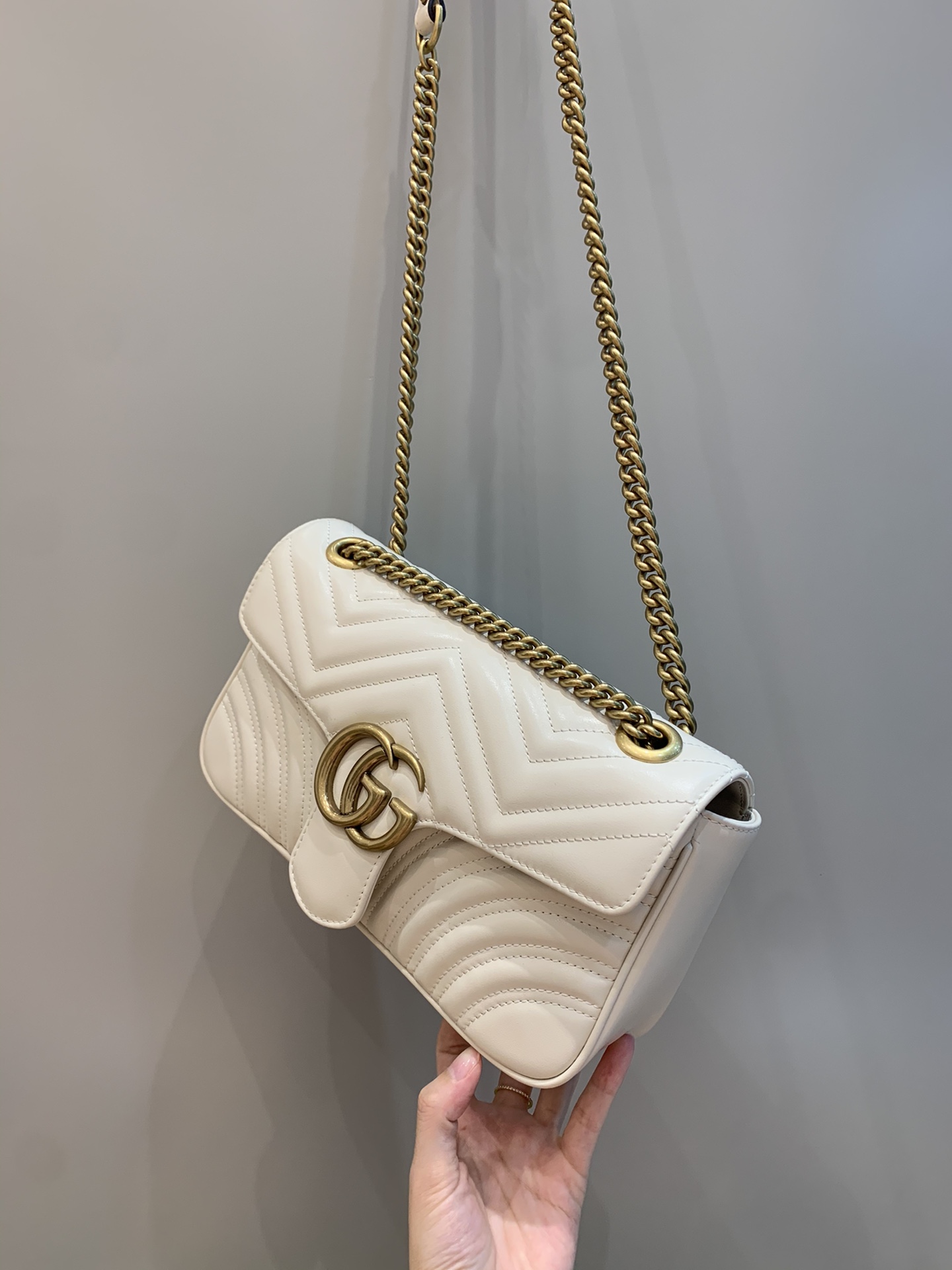 Classic flap bag