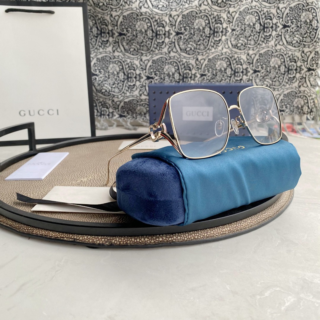 Gvc*1 SUNGLASSES