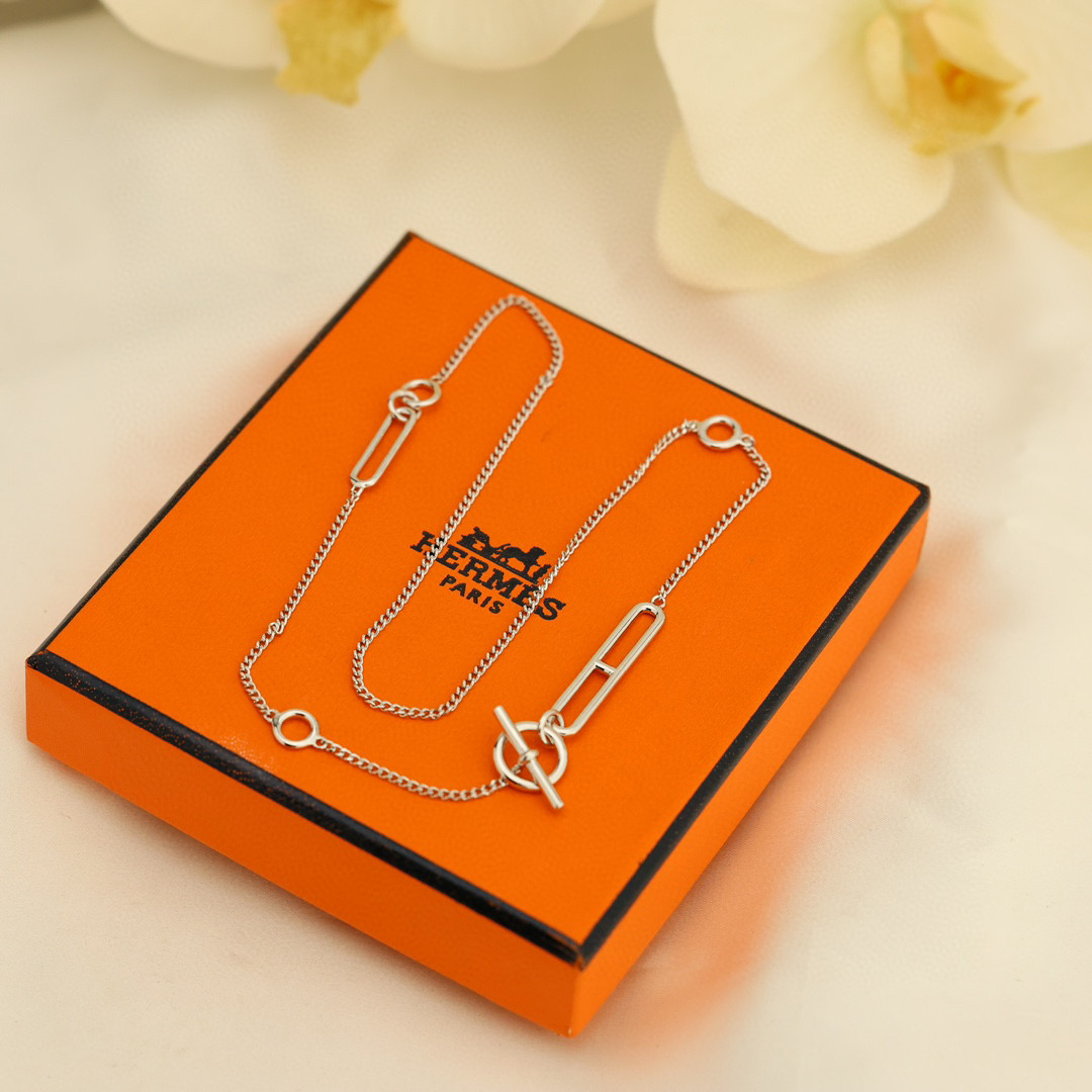 H**me5 Chaine d’Ancre Long Necklace