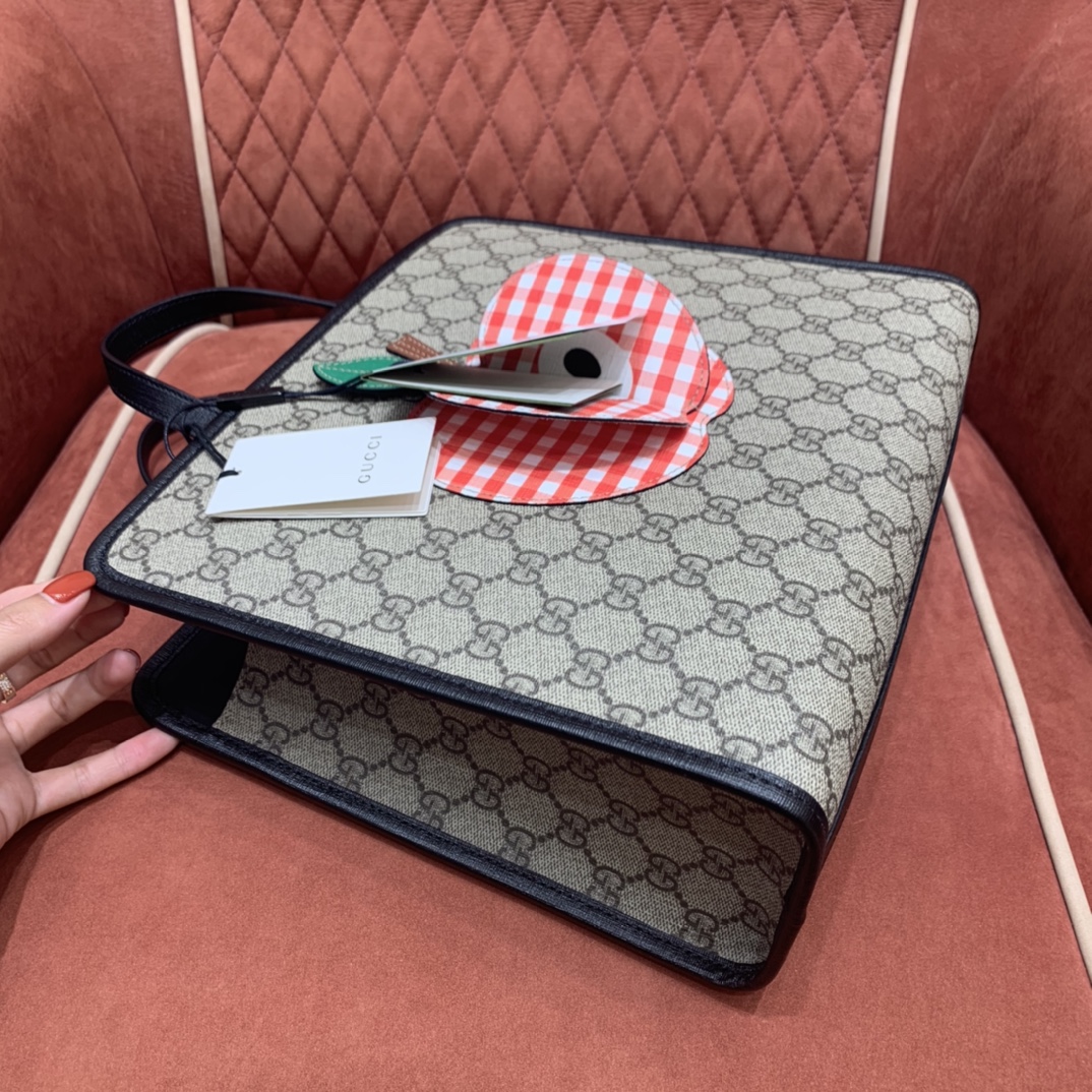 Gvc*1 Tote bag