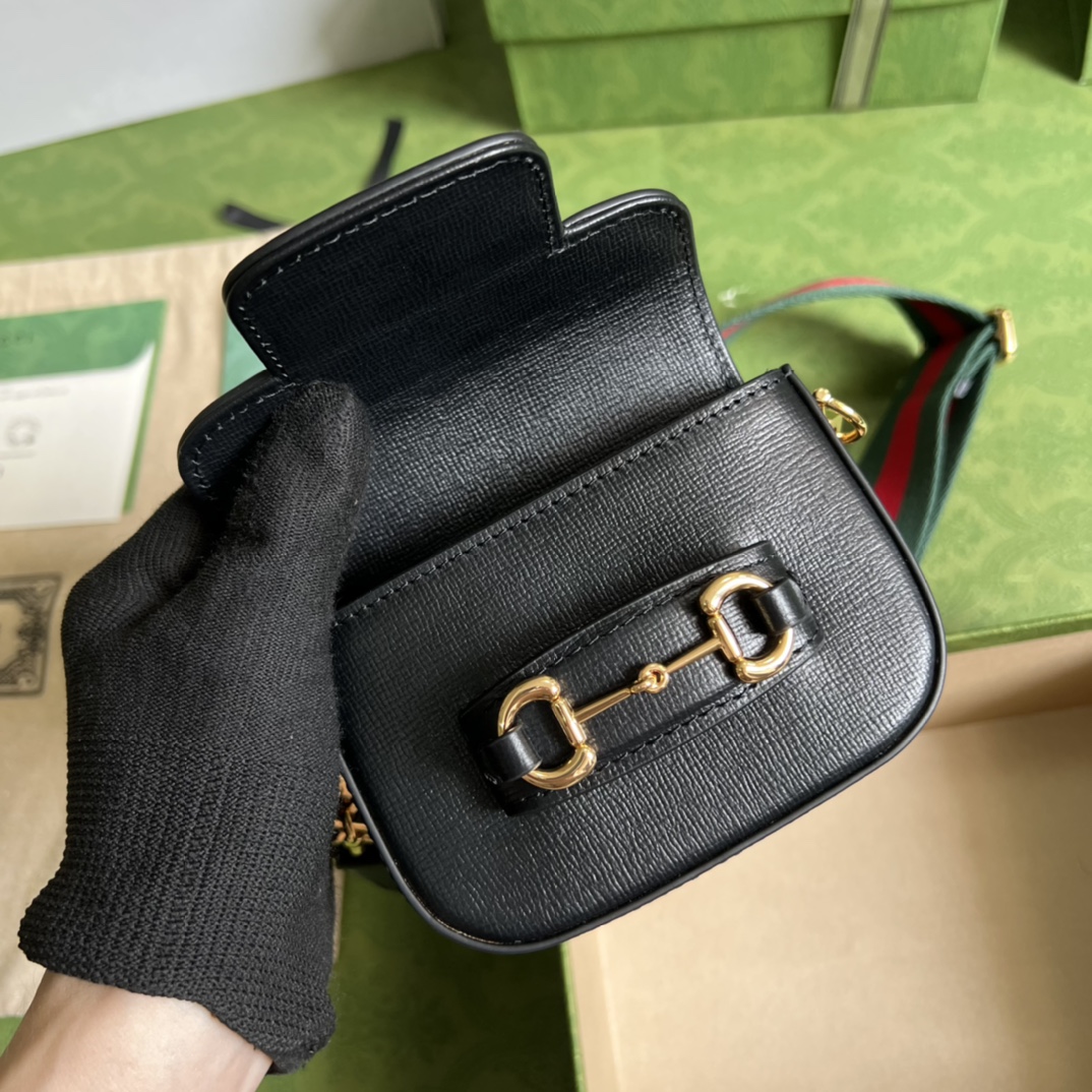 Gvc*1 Horsebit 1955 strap wallet
