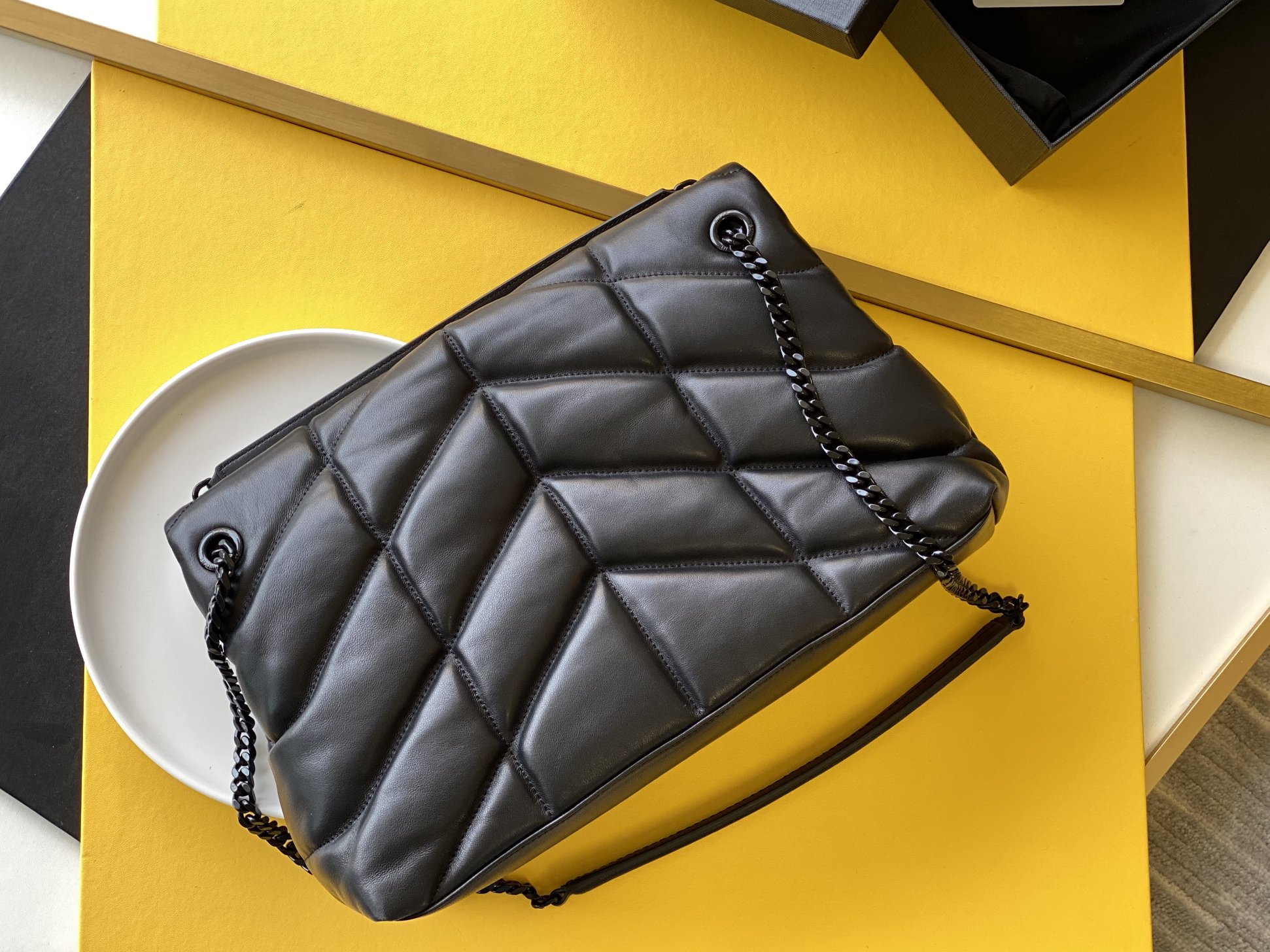 puffer medium chain bag in De*1m and smooth leather