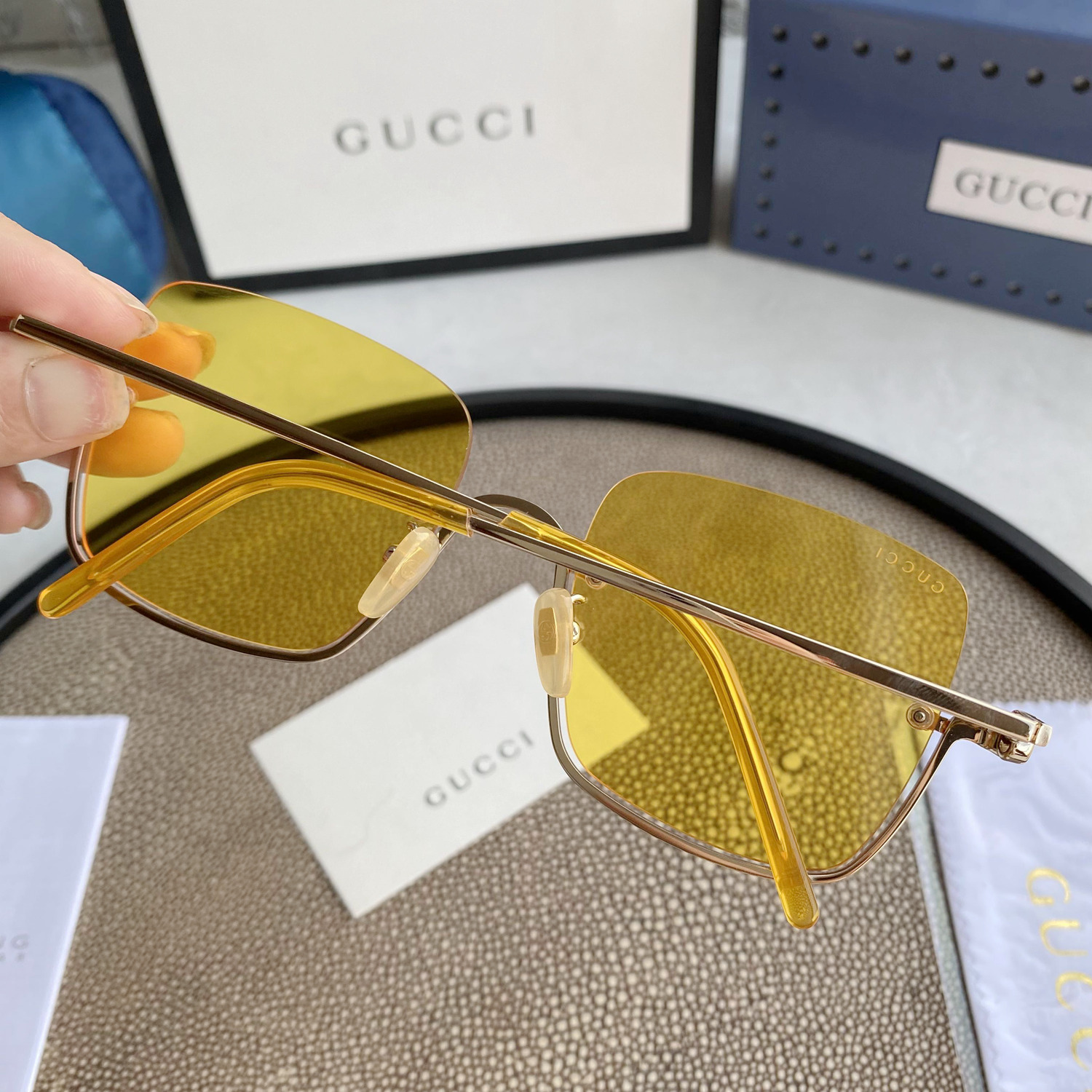 Gvc*1 EYEWEAR SUNGLASSES