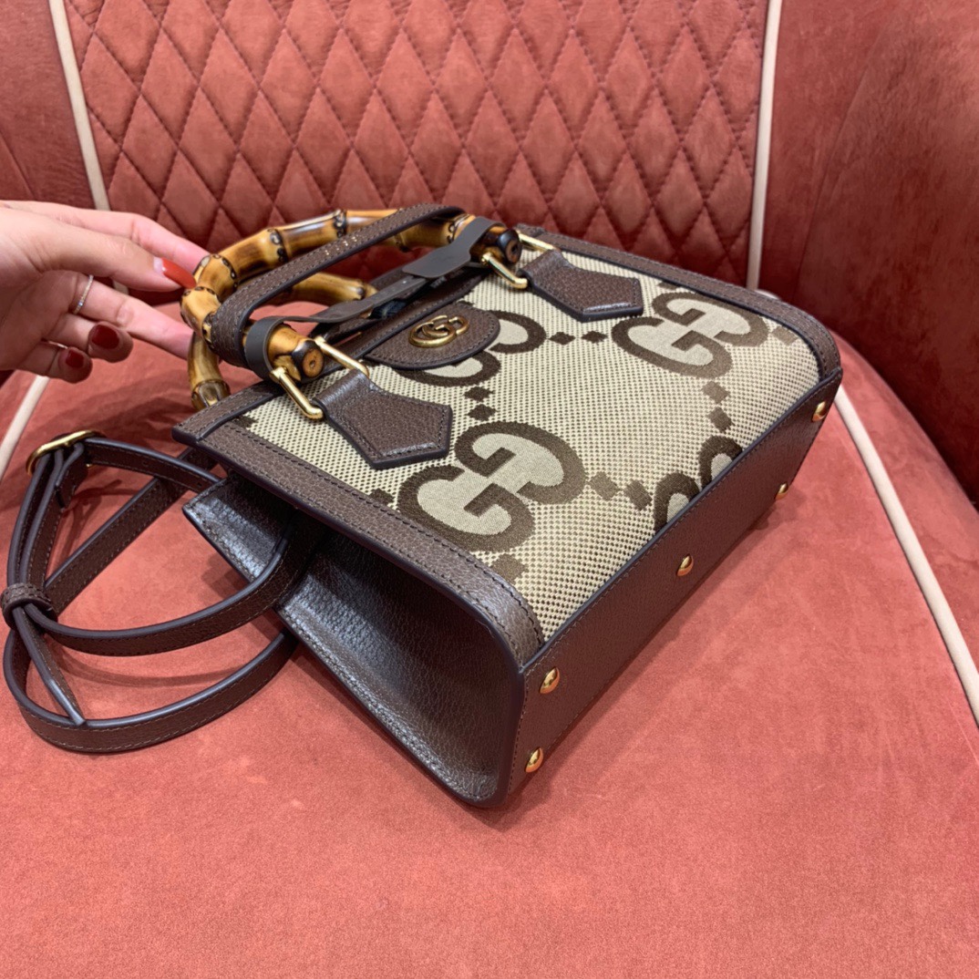 Gv*c1 Diana Tote bag
