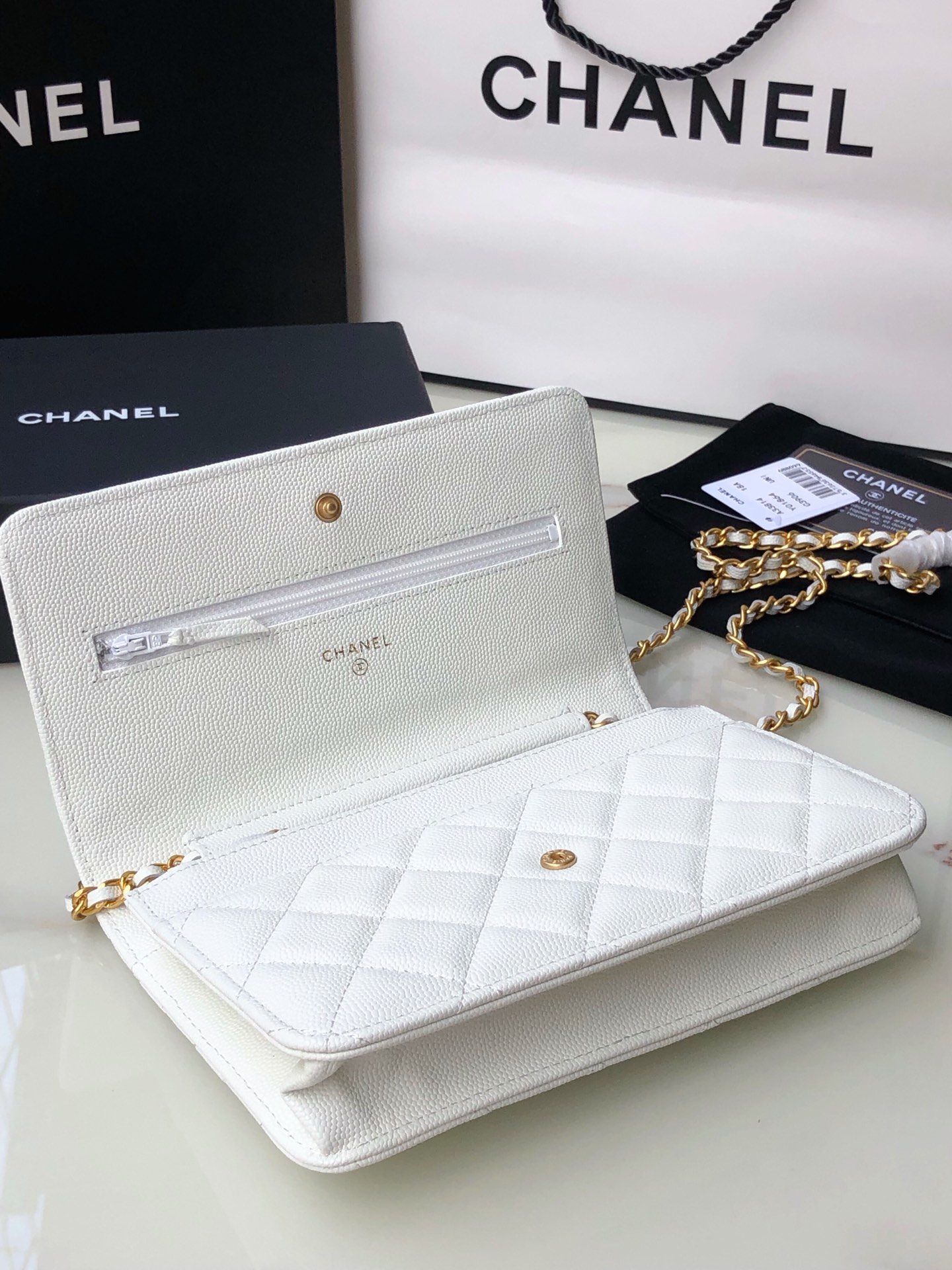 Ch**el WALLET