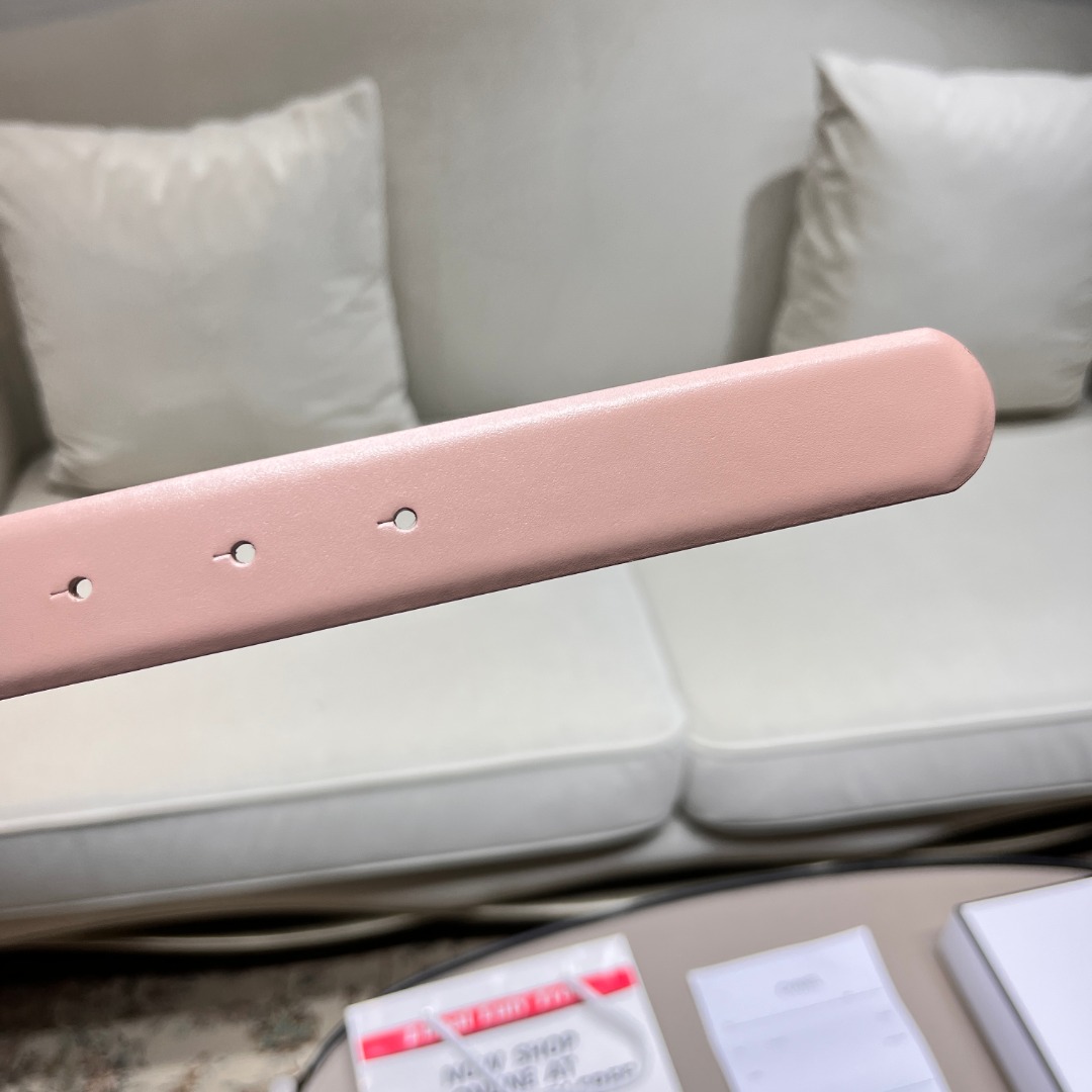 Ch**el leather belt