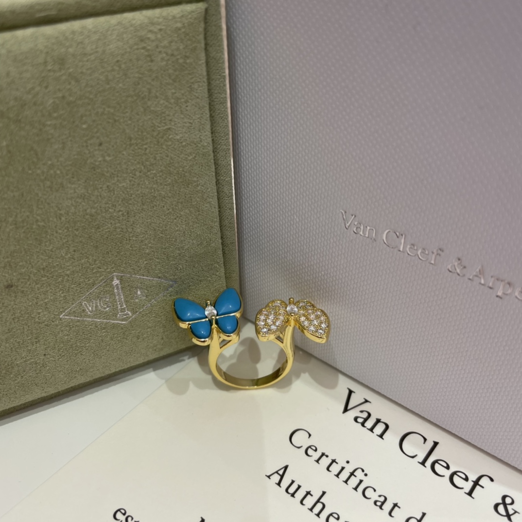 V*n Cl**f & Arpels Two Butterfly Ring