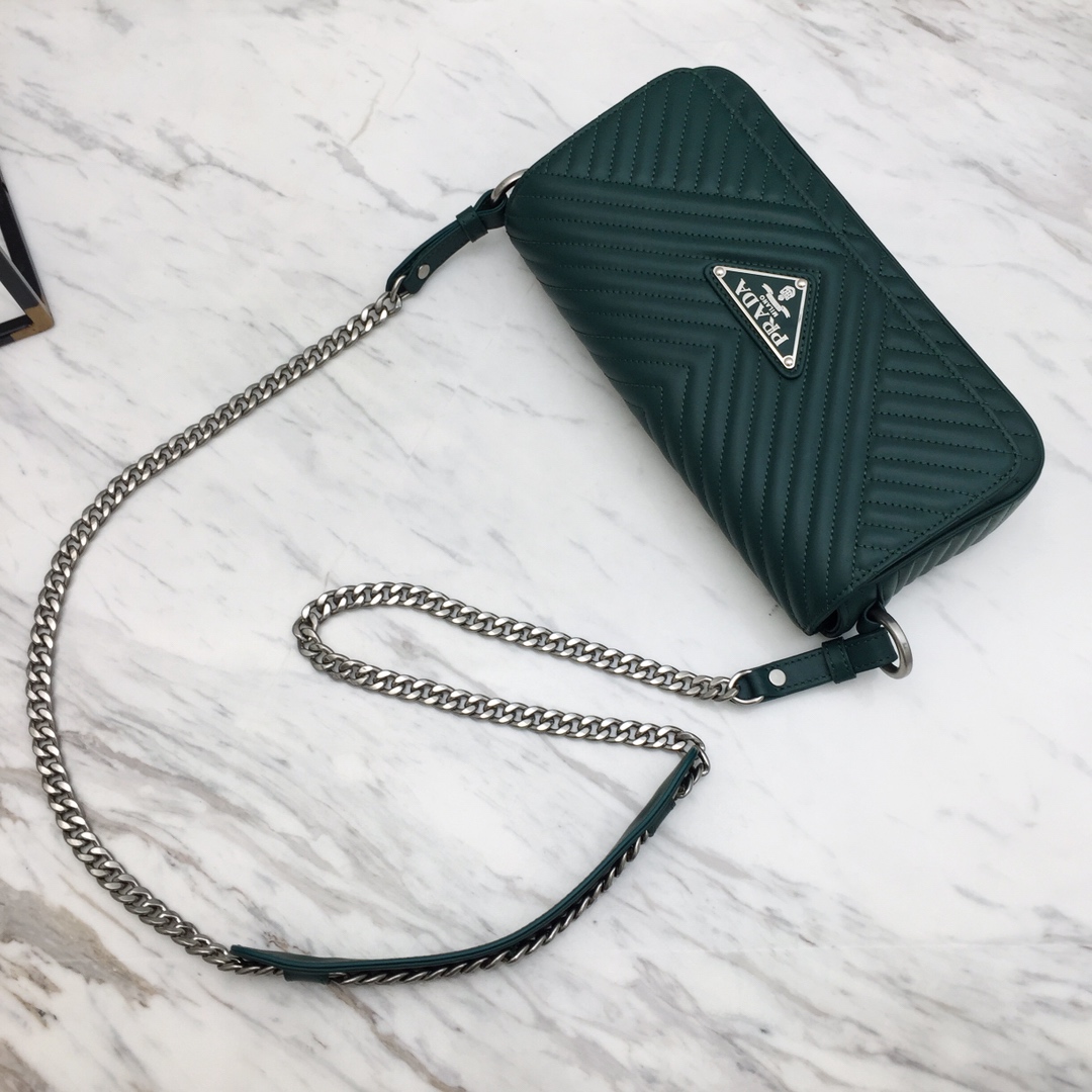 Pra*a Diagramme bag