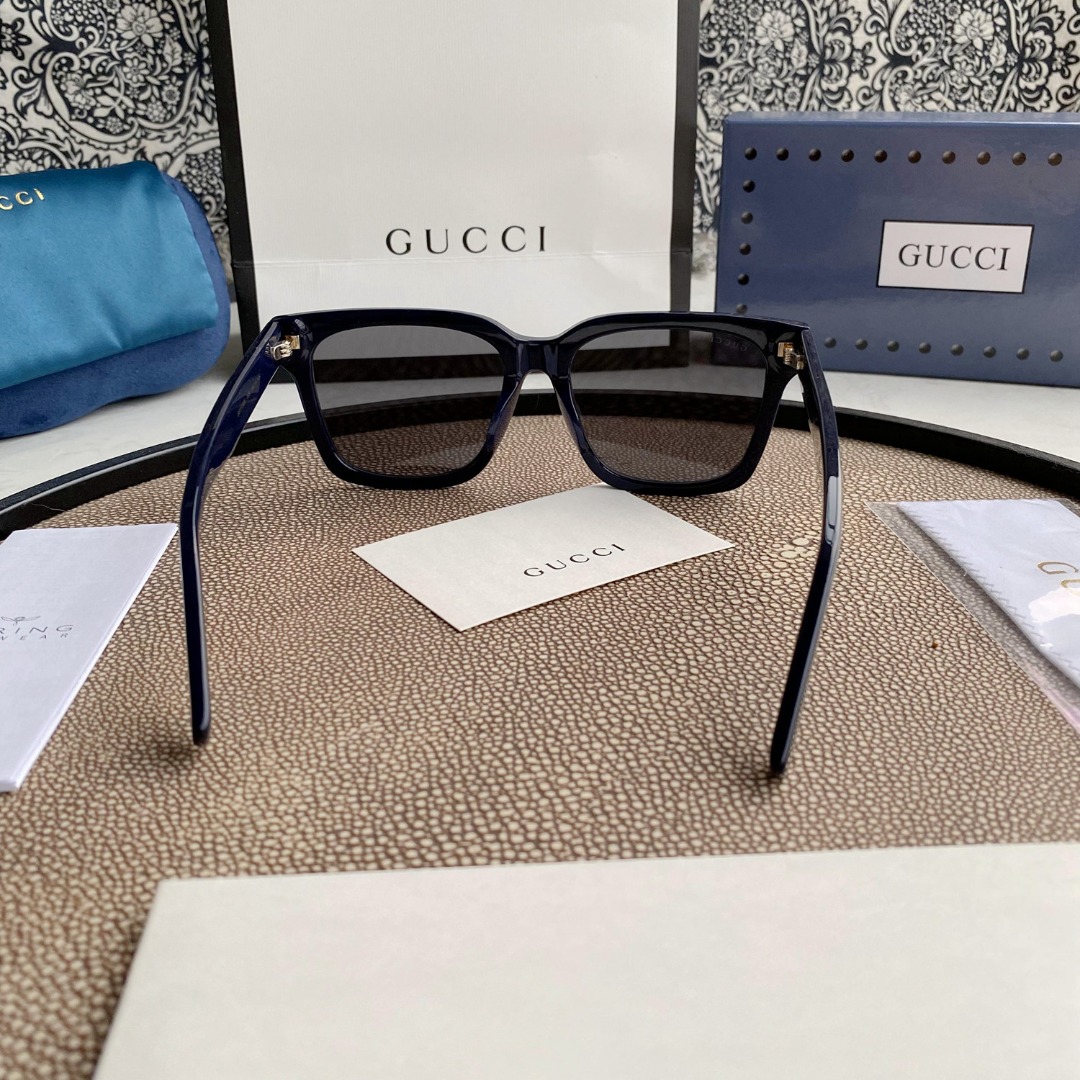 Gvc*1 acetate sunglasses with logo