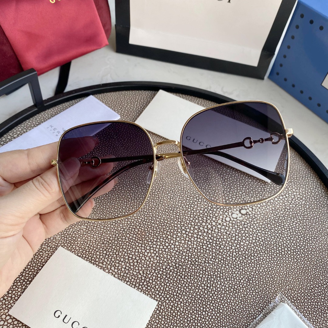 SQUARE-FRAME SUNGLASSES