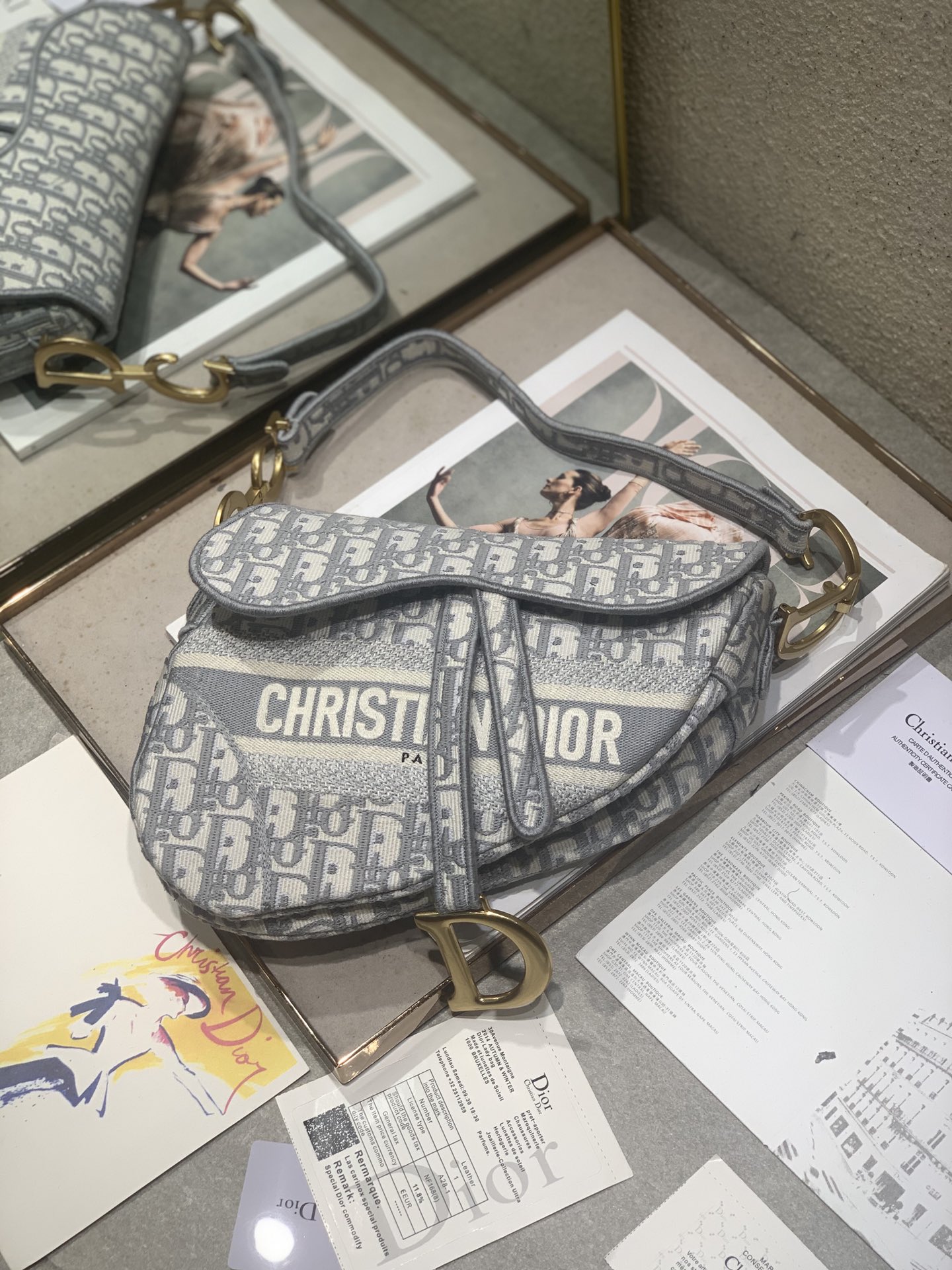 D10r Oblique Saddle Bag