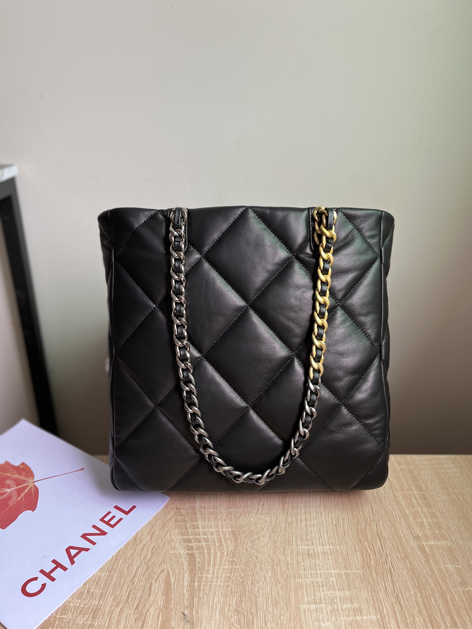 Ch**el 19 SHOPPING BAG