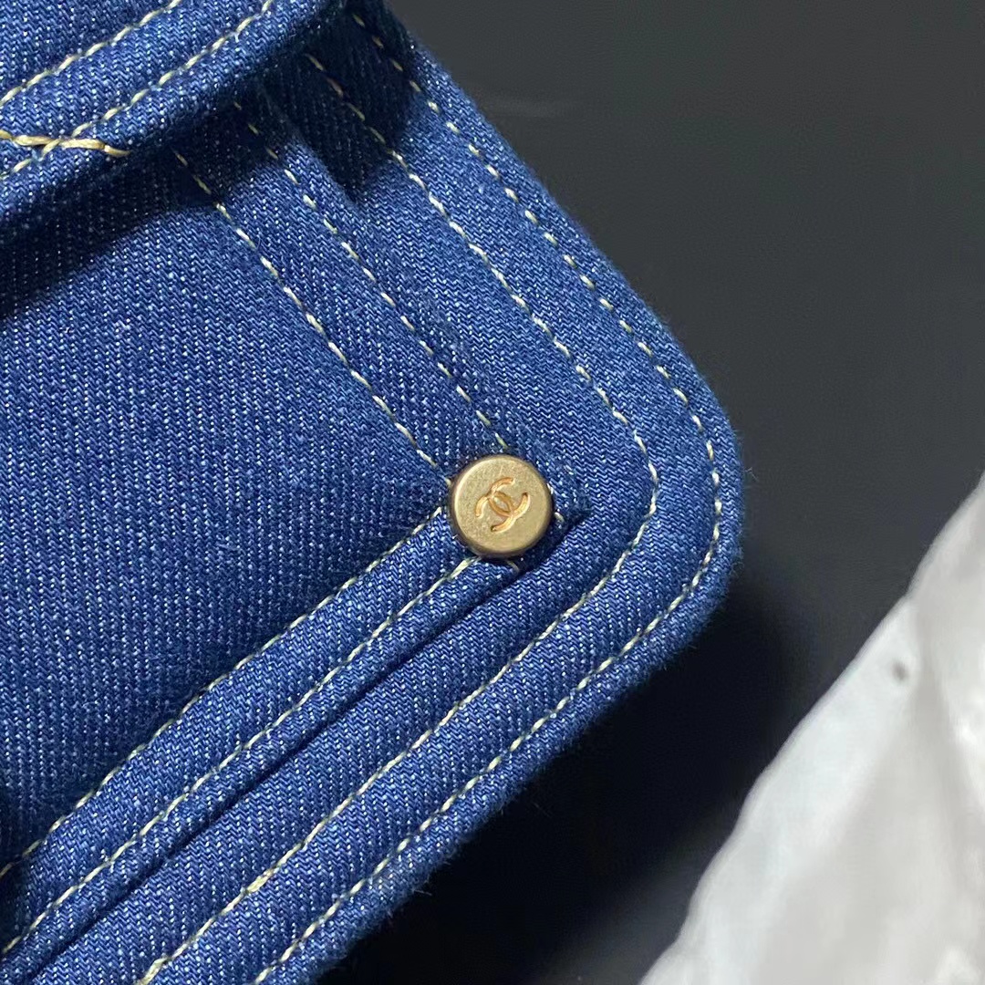 Ch**el Dehnim Flap Bag