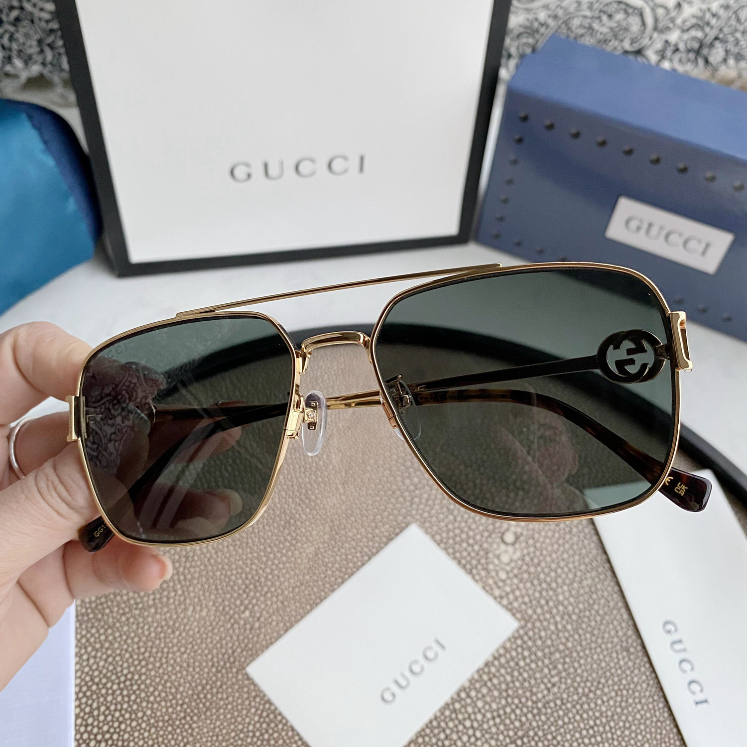 NAVIGATOR FRAME SUNGLASSES