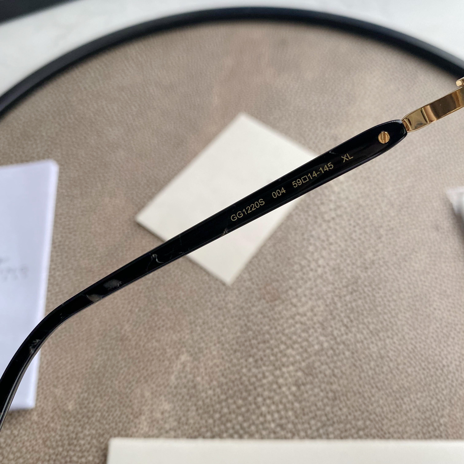 Gvc*1 EYEWEAR SUNGLASSES