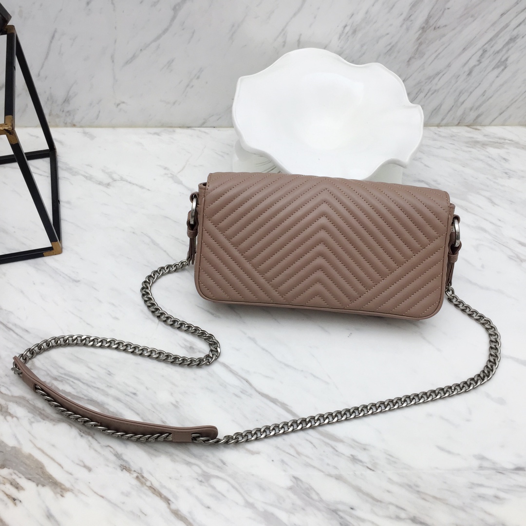 Pra*a Diagramme bag