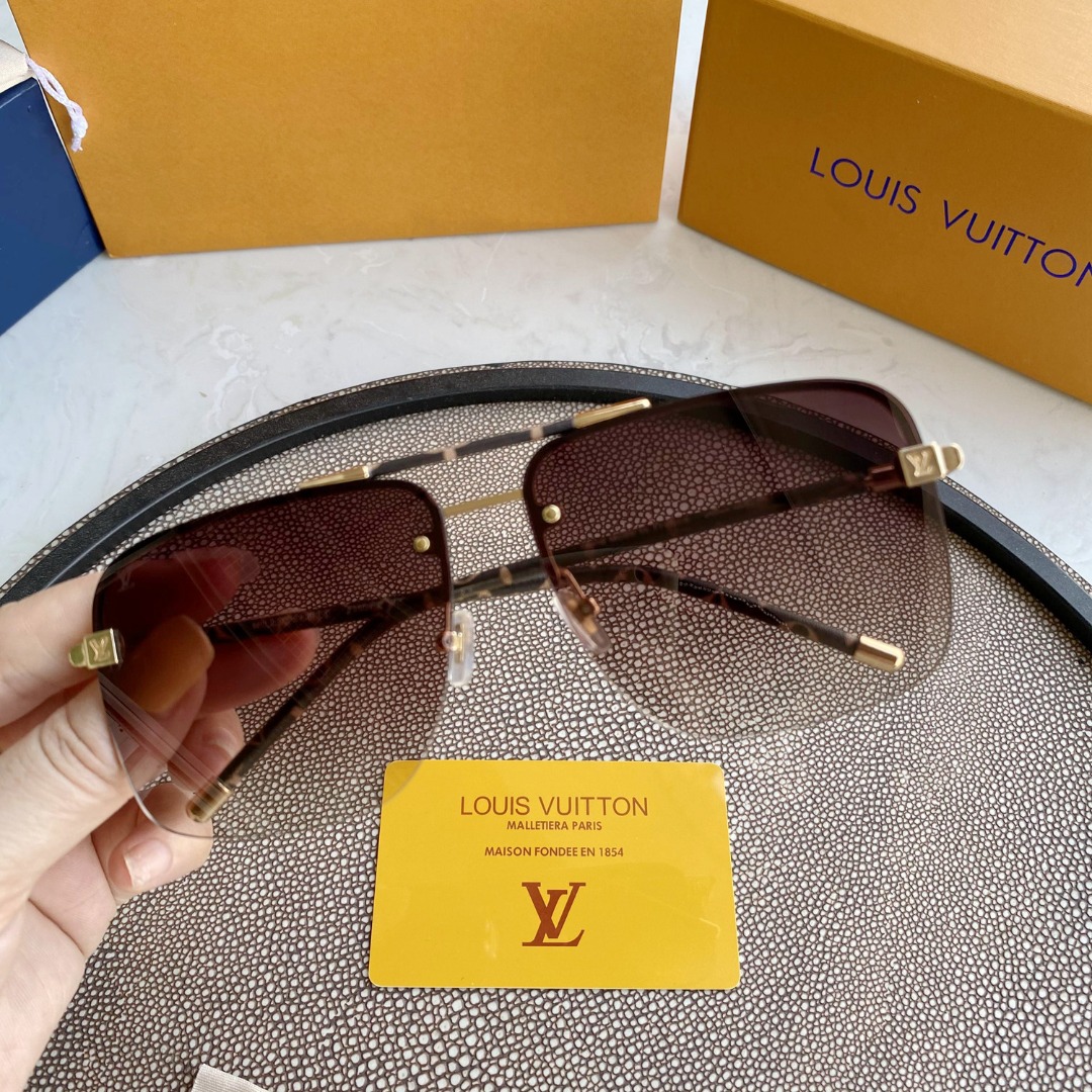 Sa1nt Lau*nt EYEWEAR