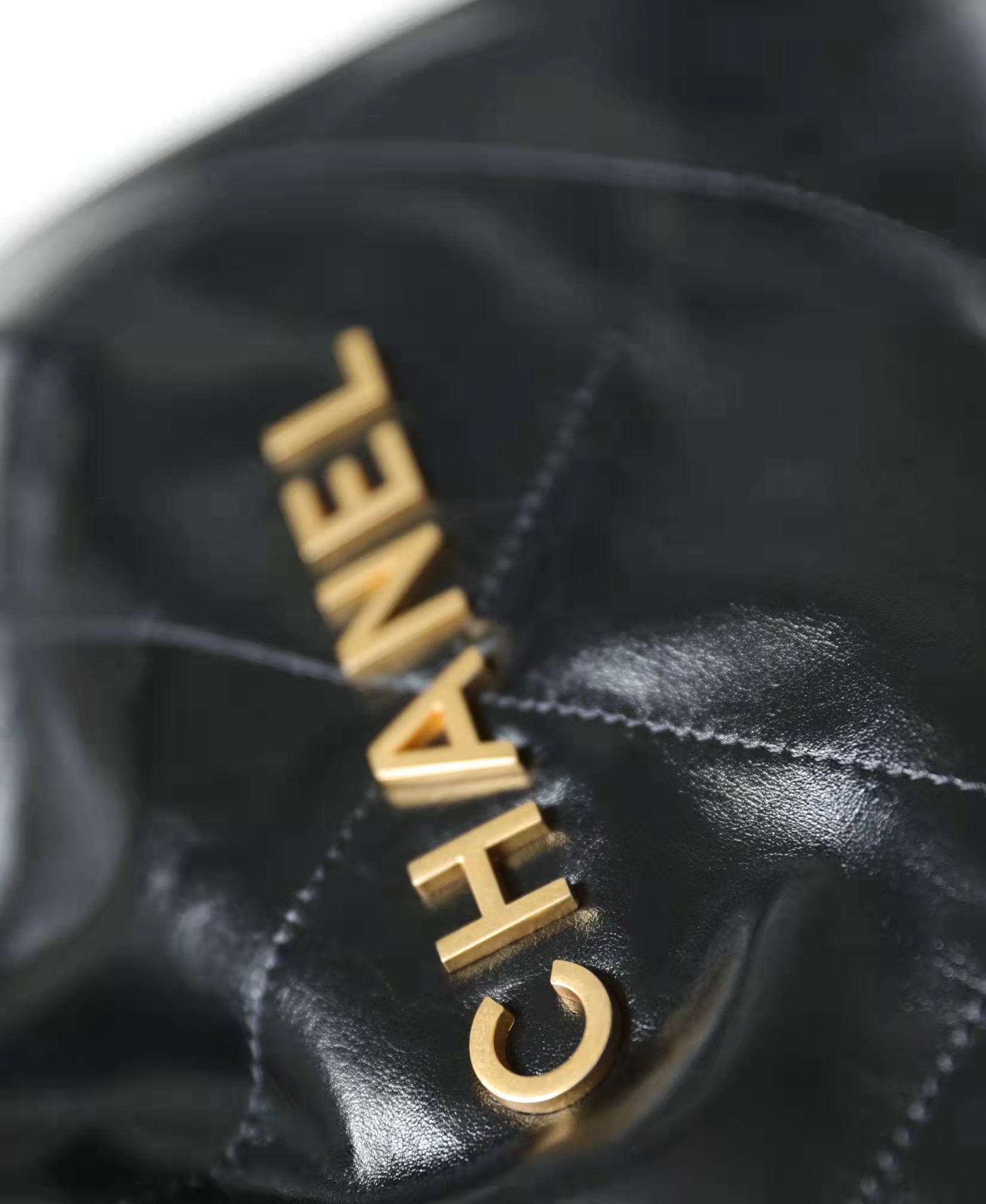 Ch**el 22 Medium