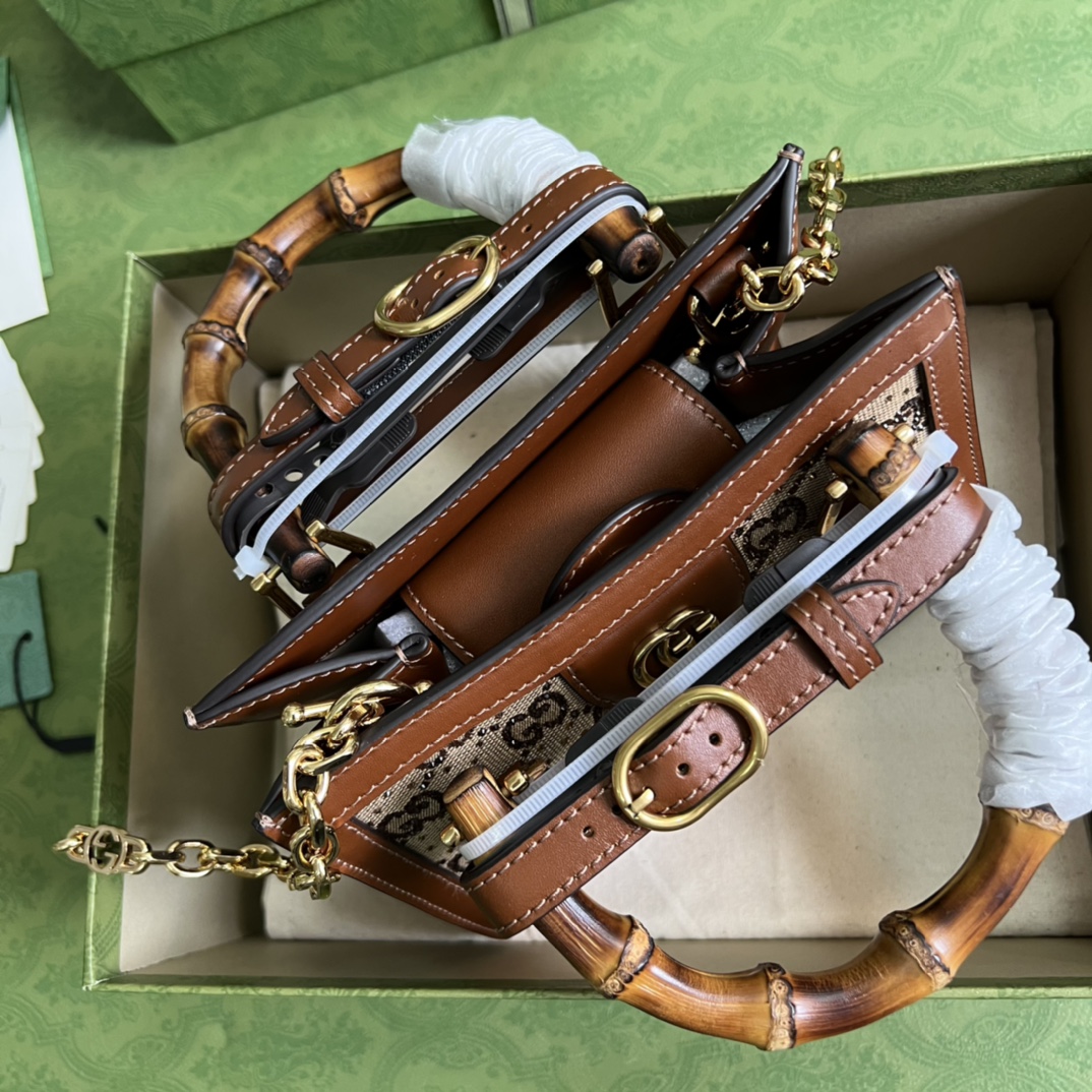 Gvc*1 Diana lizard mini bag