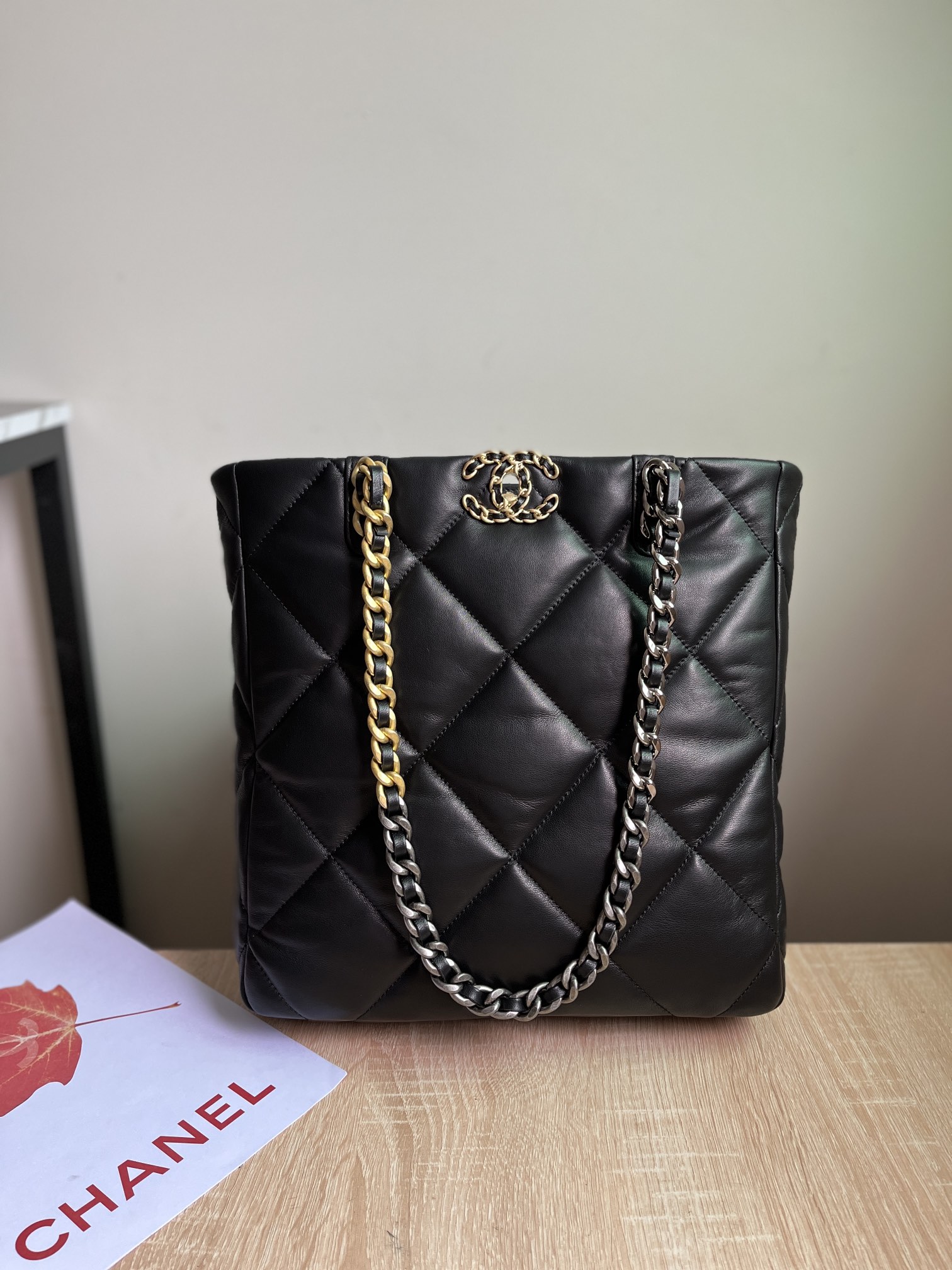 Ch**el 19 SHOPPING BAG