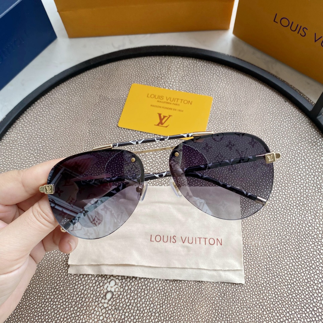 L0vis Vvtt0n CLOCKWISE CANVAS SUNGLASSES