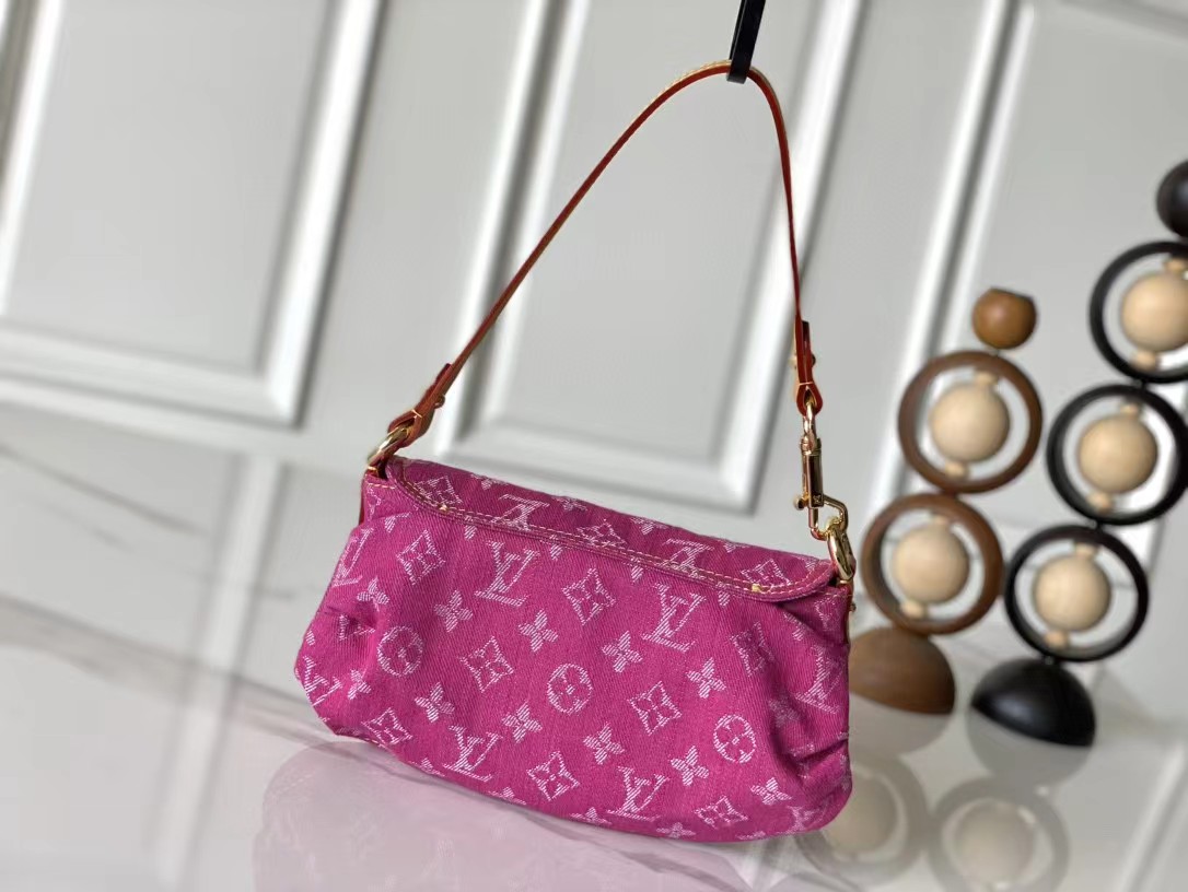 l0vis vvtt0n pink monogram De*1m pleaty