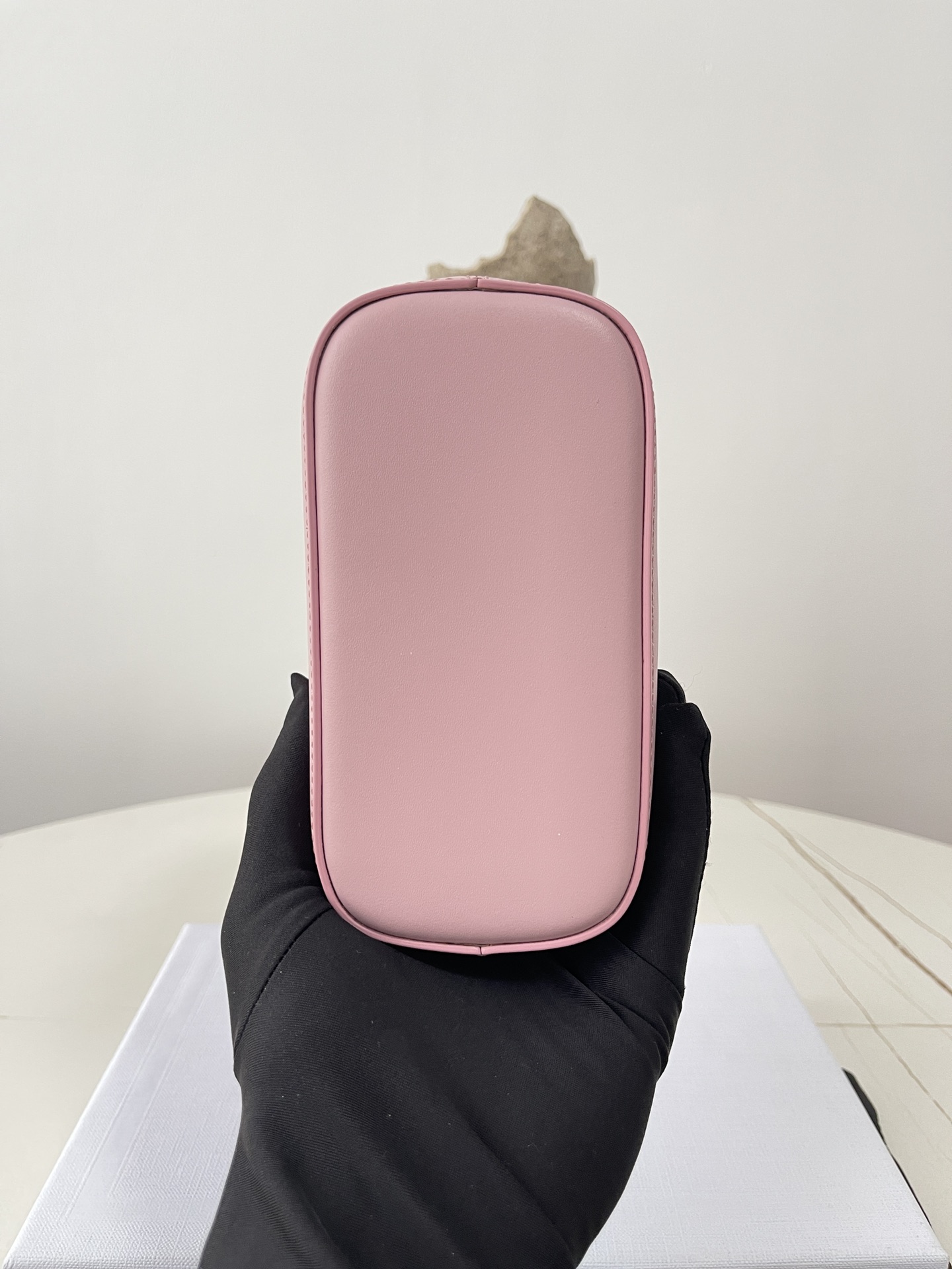 Ce1i*e Leather bag