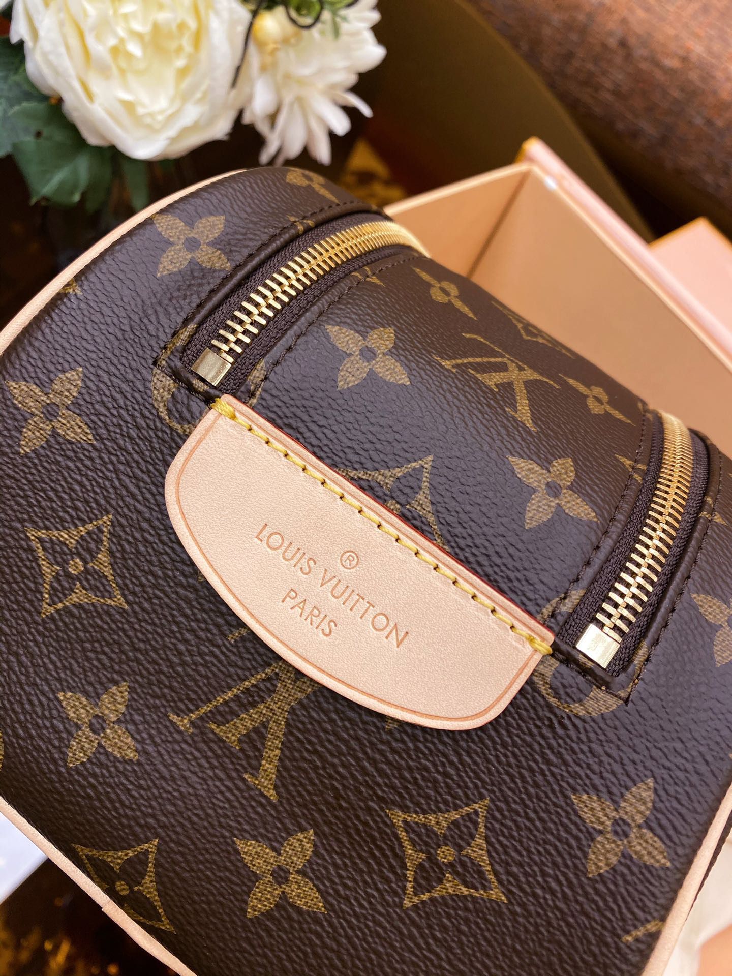 L0vis Vvtt0n King Size Toiletry Bag