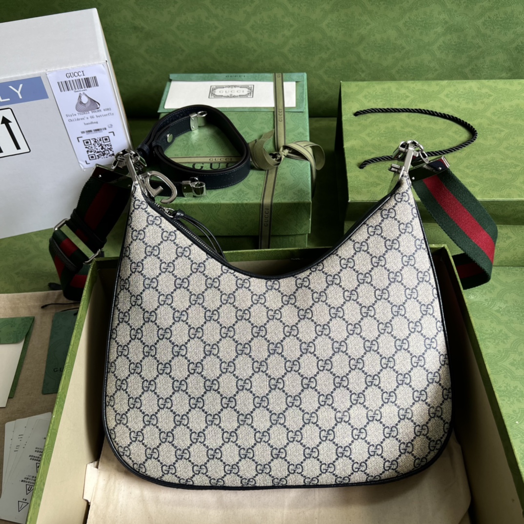 Gvc*1 Attache large shoulder bag