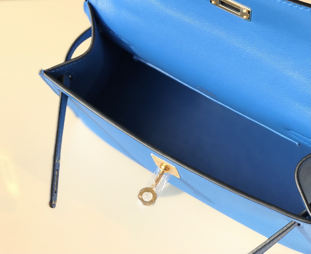 H**me5 Kelly Pochette