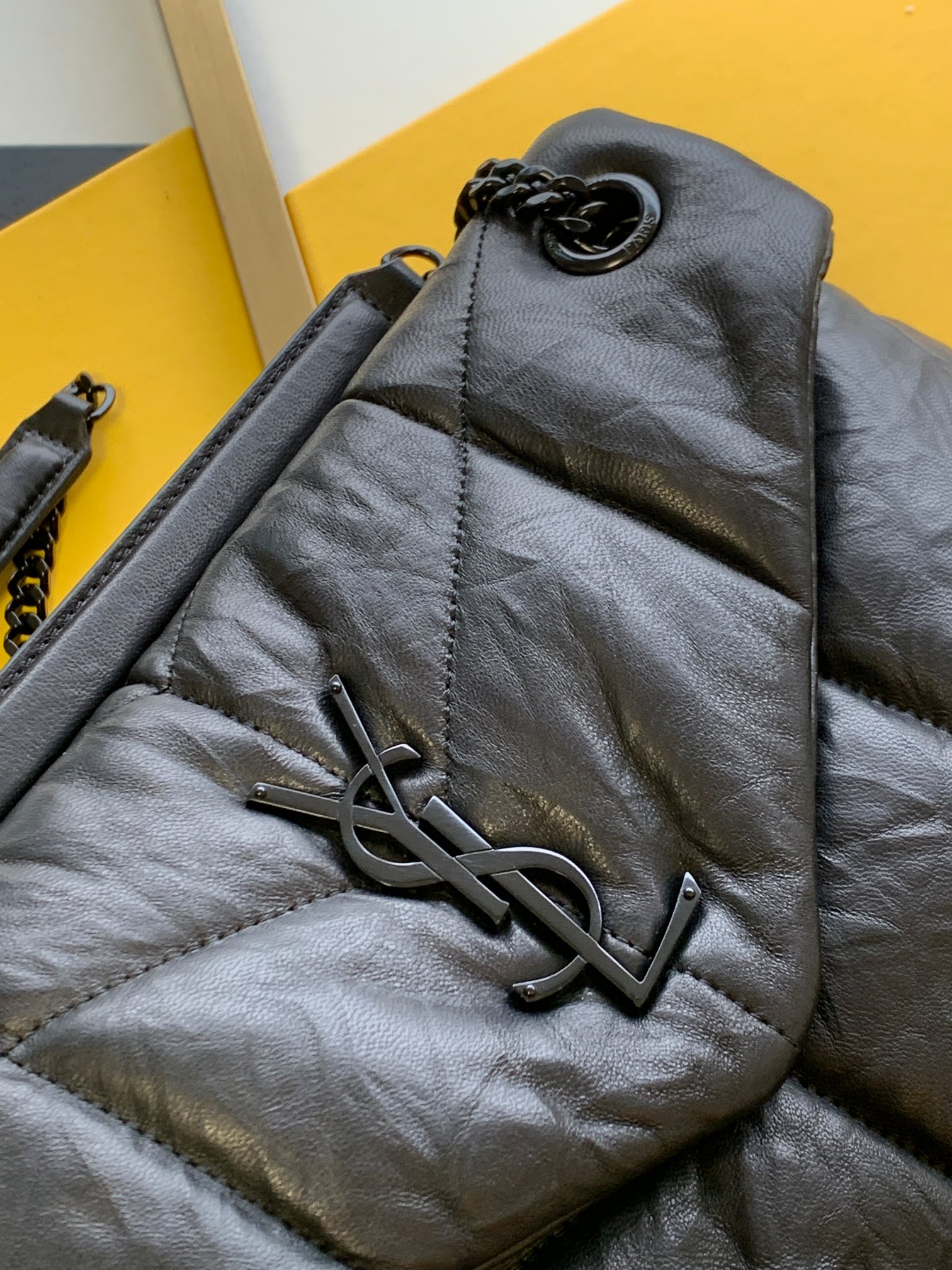 puffer medium chain bag in De*1m and smooth leather