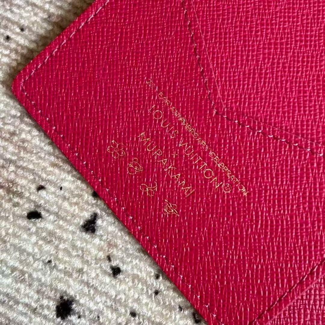 L0vis Vvtt0n x Takashi Murakami Passport Cover
