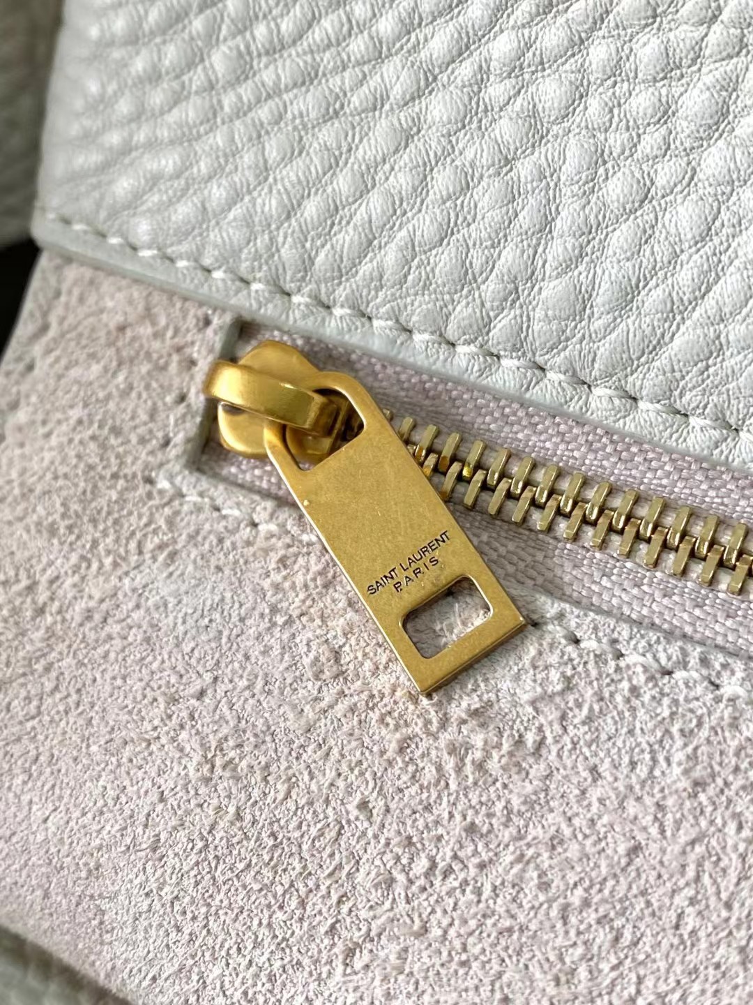 Y51 BEA IN GRAINED LEATHER