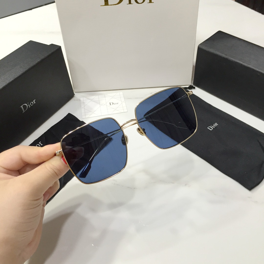 Stellaire Square Sunglasses