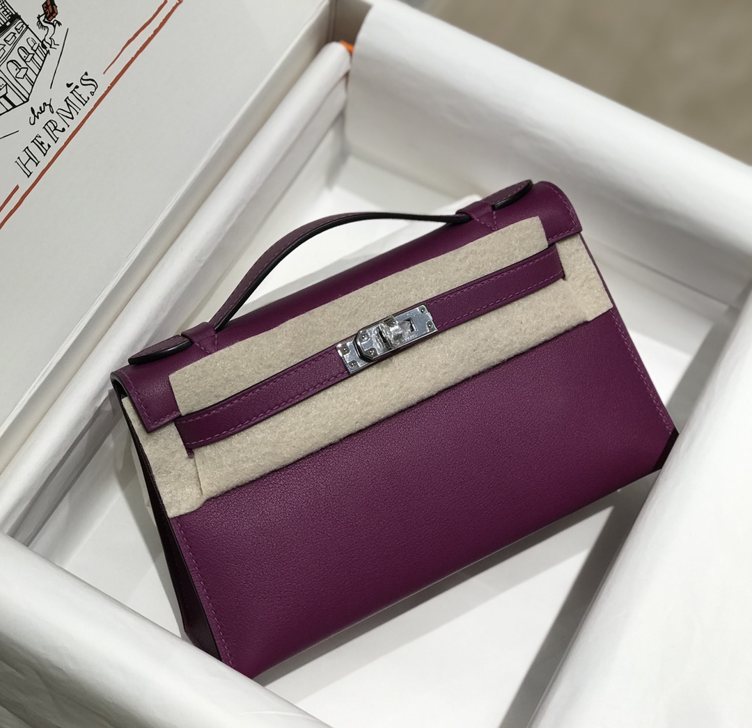H**me5 Kelly Pochette