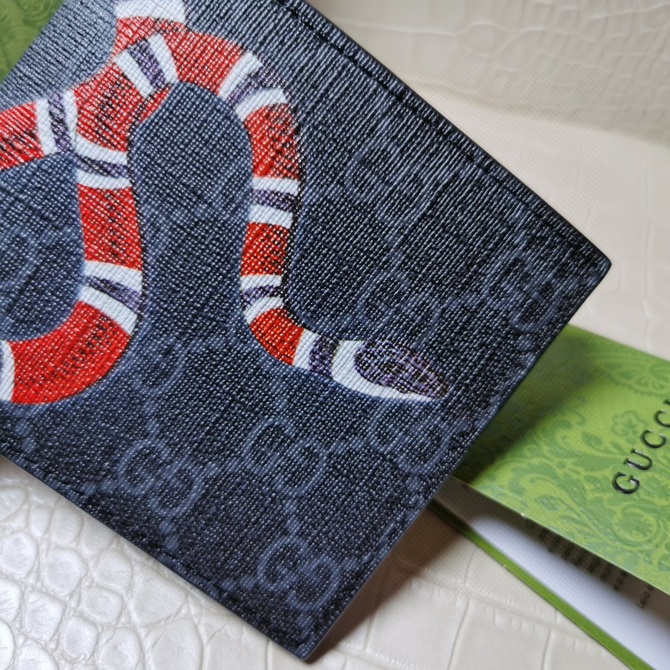 Gvc*1 King Snake Wallet