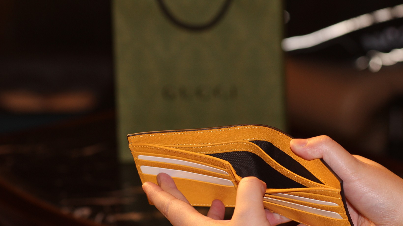 Neo Vintage GG Svp*me wallet