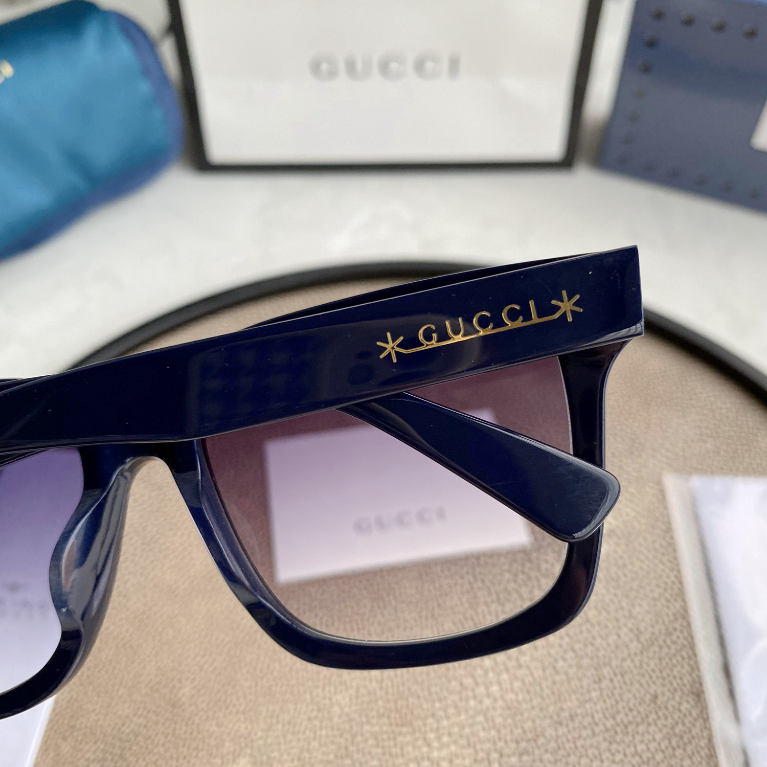Gvc*1 acetate sunglasses with logo