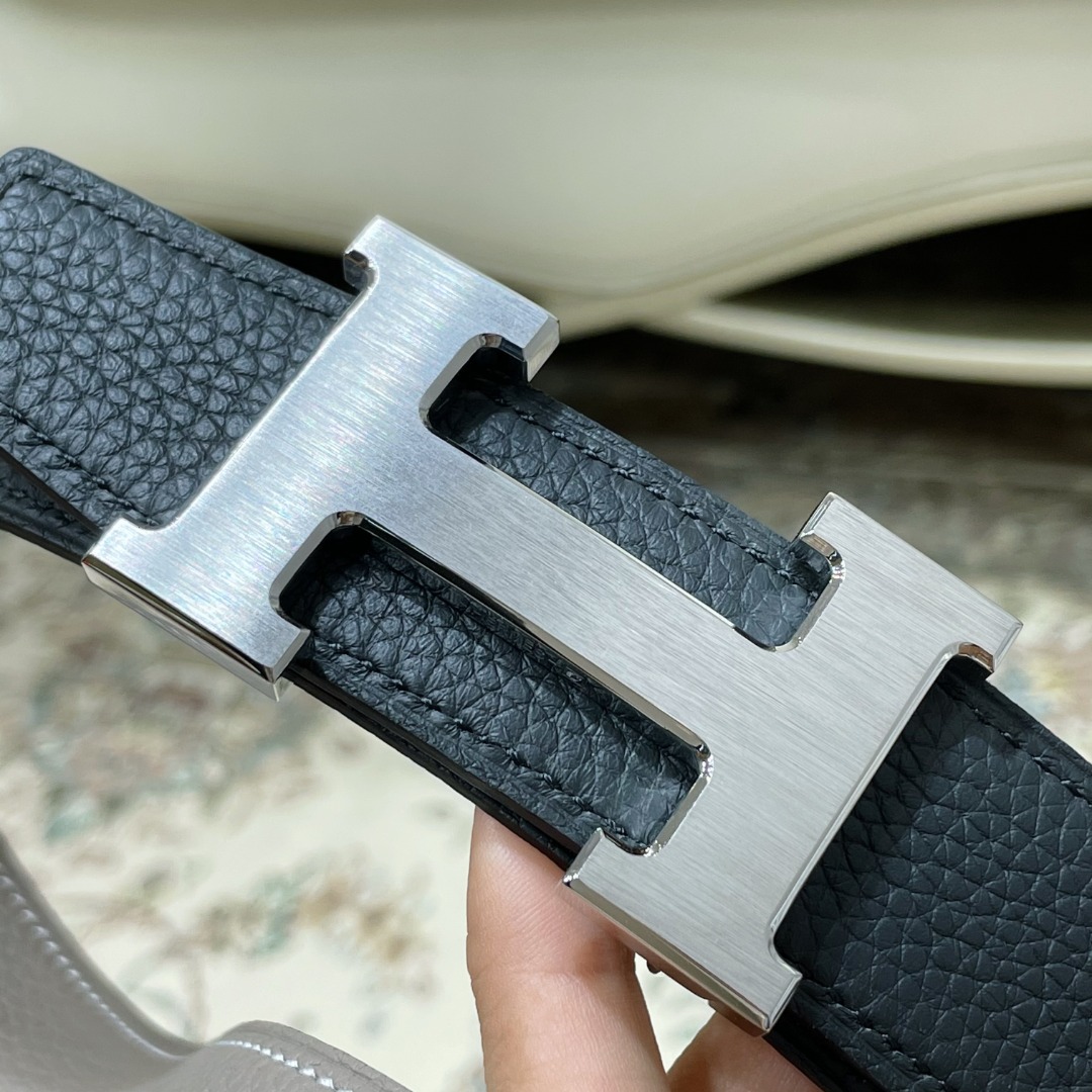 H**me5  Cowhide Belt
