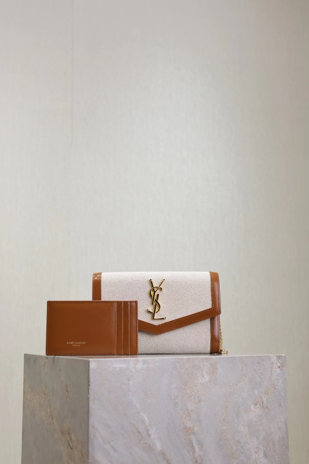 Y51 Uptown Clutch