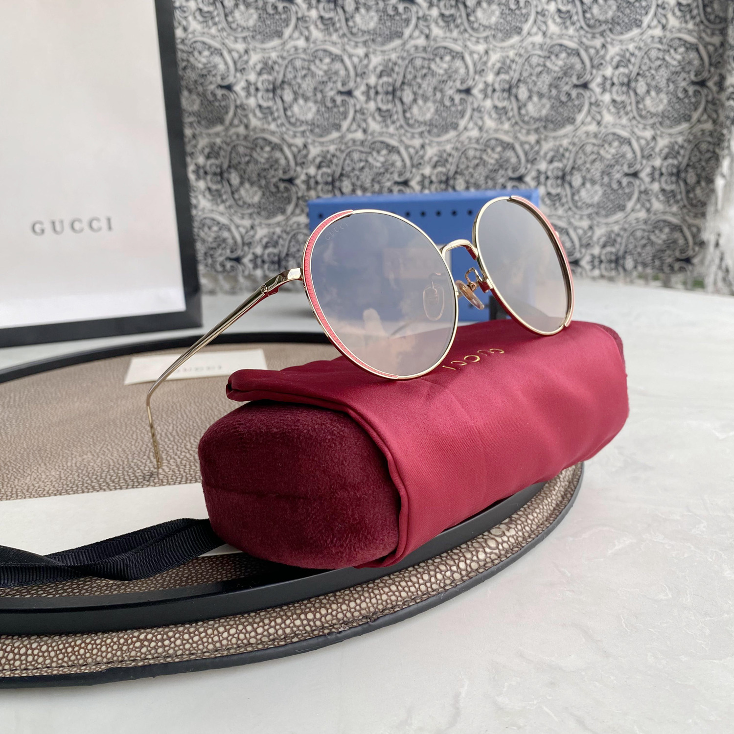 Ch10é eyewear engraved-logo round-frame sunglasses