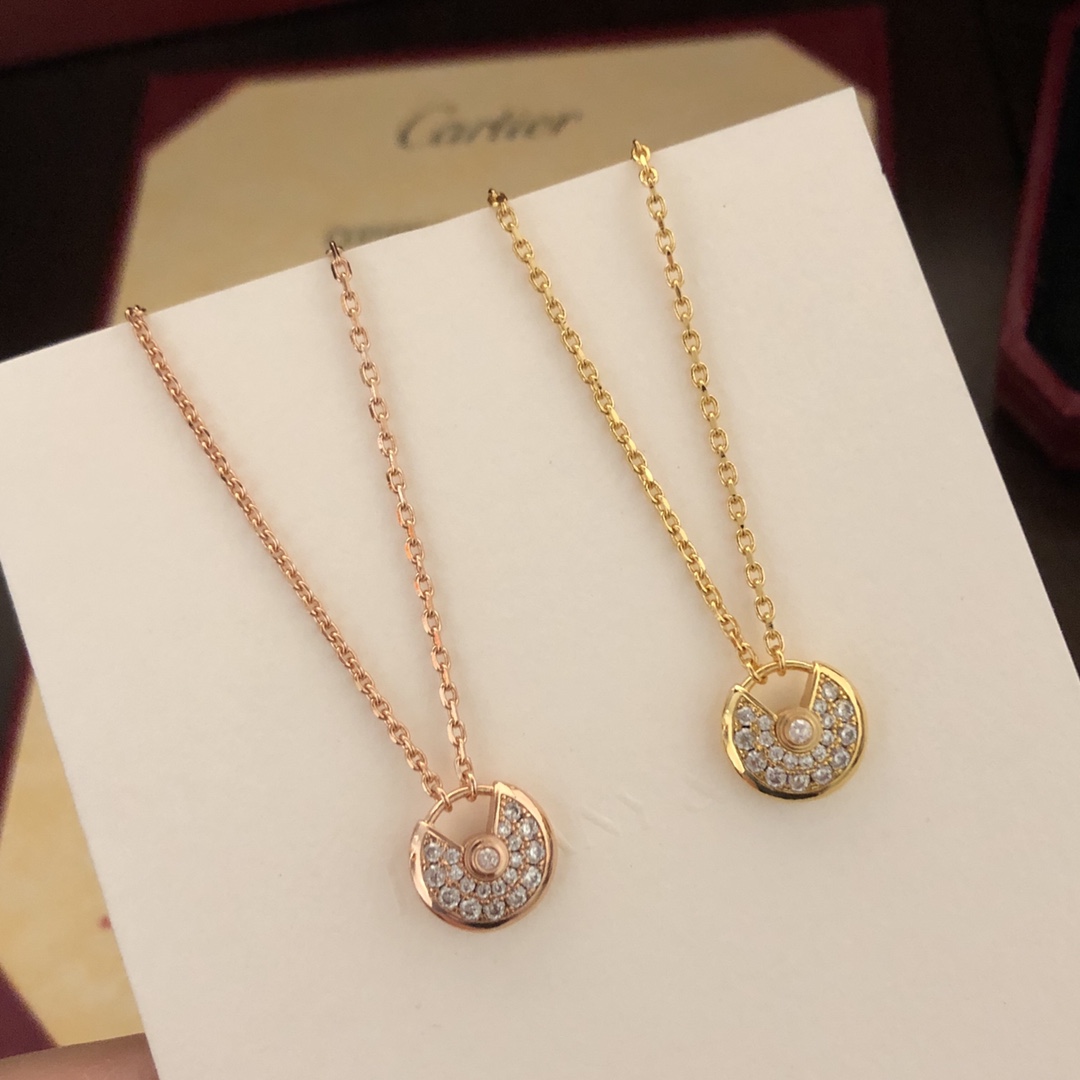 Ca*t1er D1am0nd Necklace