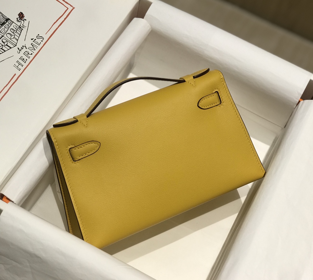 H**me5 Kelly Pochette