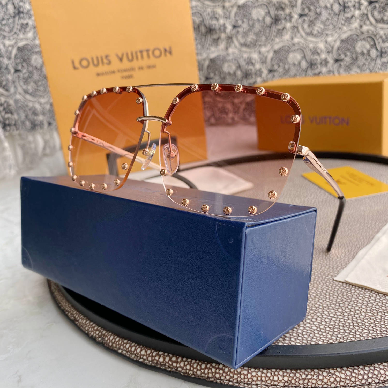New D1am0nd Inlaid Women’s Flat Mirror Anti Blue Mirror Computer Goggle Play Phone Eye Protection
